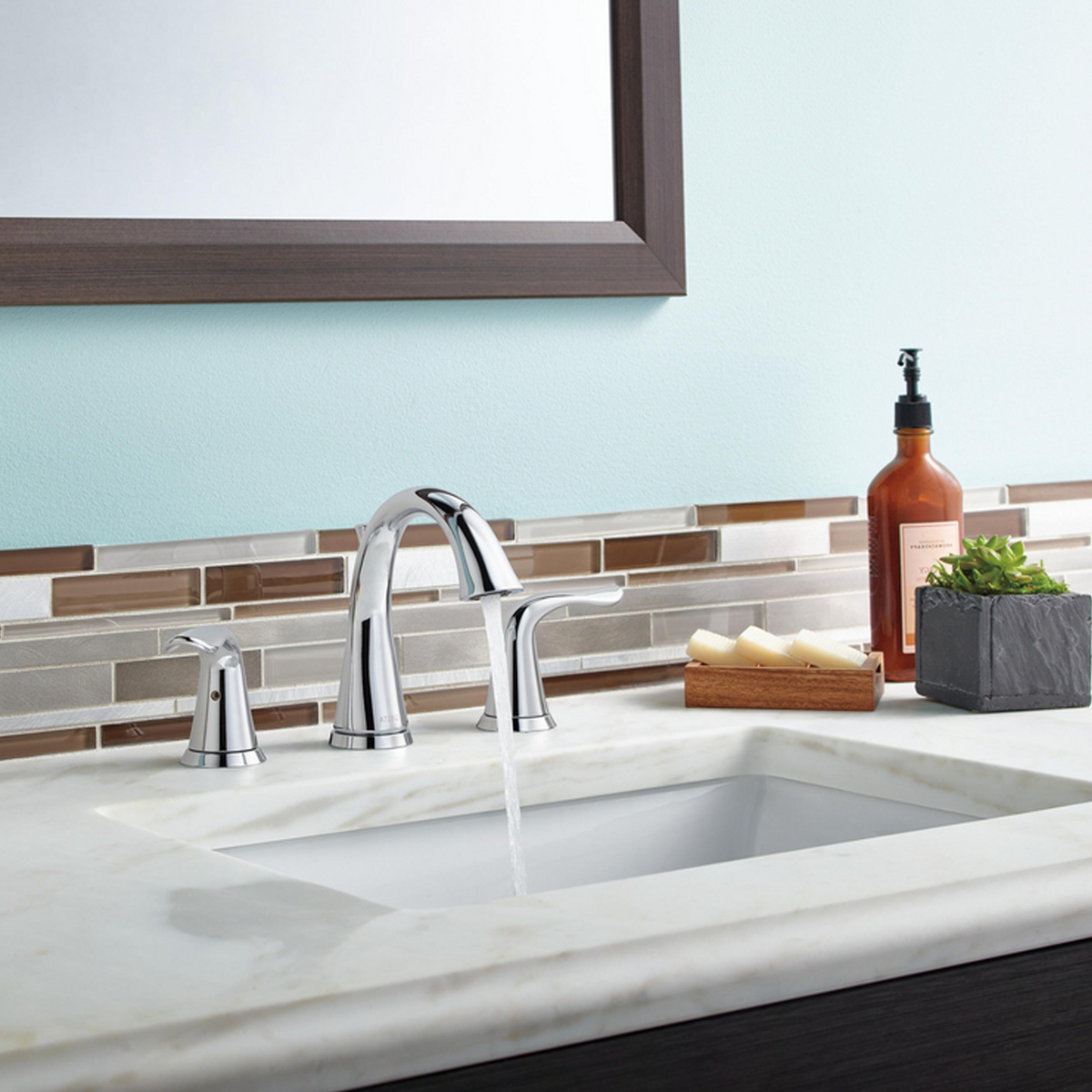 LAHARA TWO HANDLE WIDESPREAD LAVATORY FAUCET - robinsonco.ca