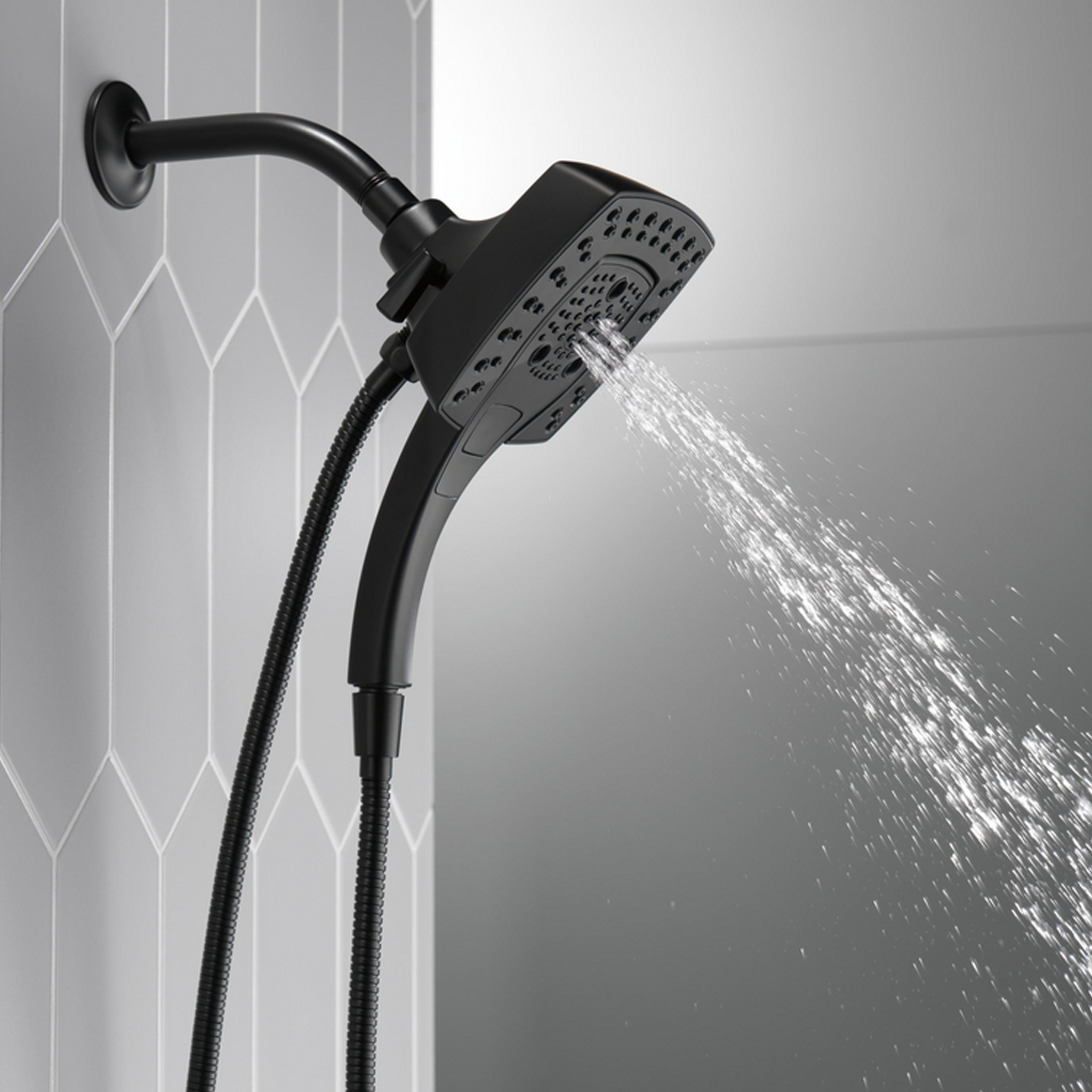 H2OKINETIC® IN2ITION® 5-SETTING TWO-IN-ONE SHOWER - robinsonco.ca