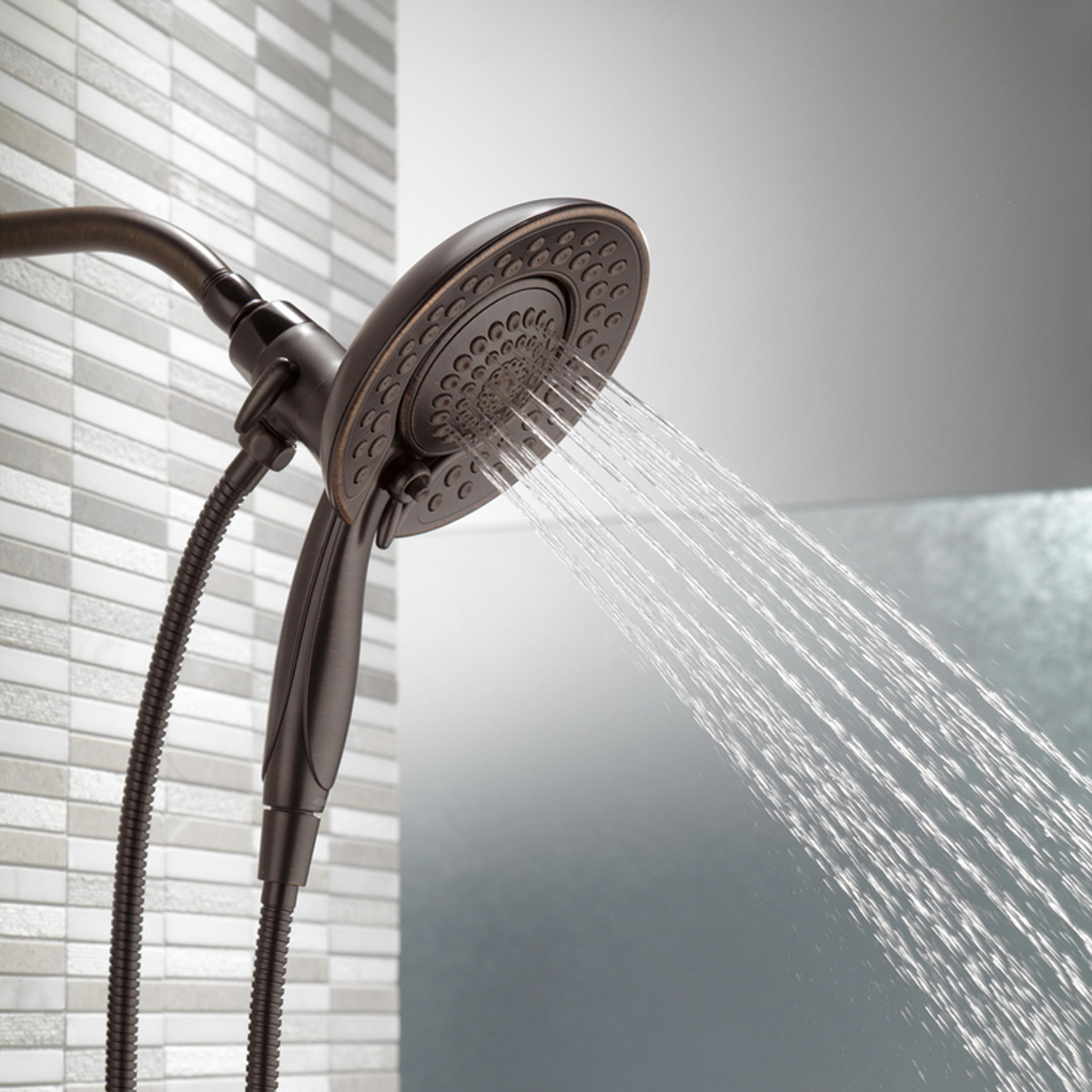 DELTA IN2ITION HSSH 2.5 GPM 5-SETTING TWO-IN-ONE SHOWER - robinsonco.ca