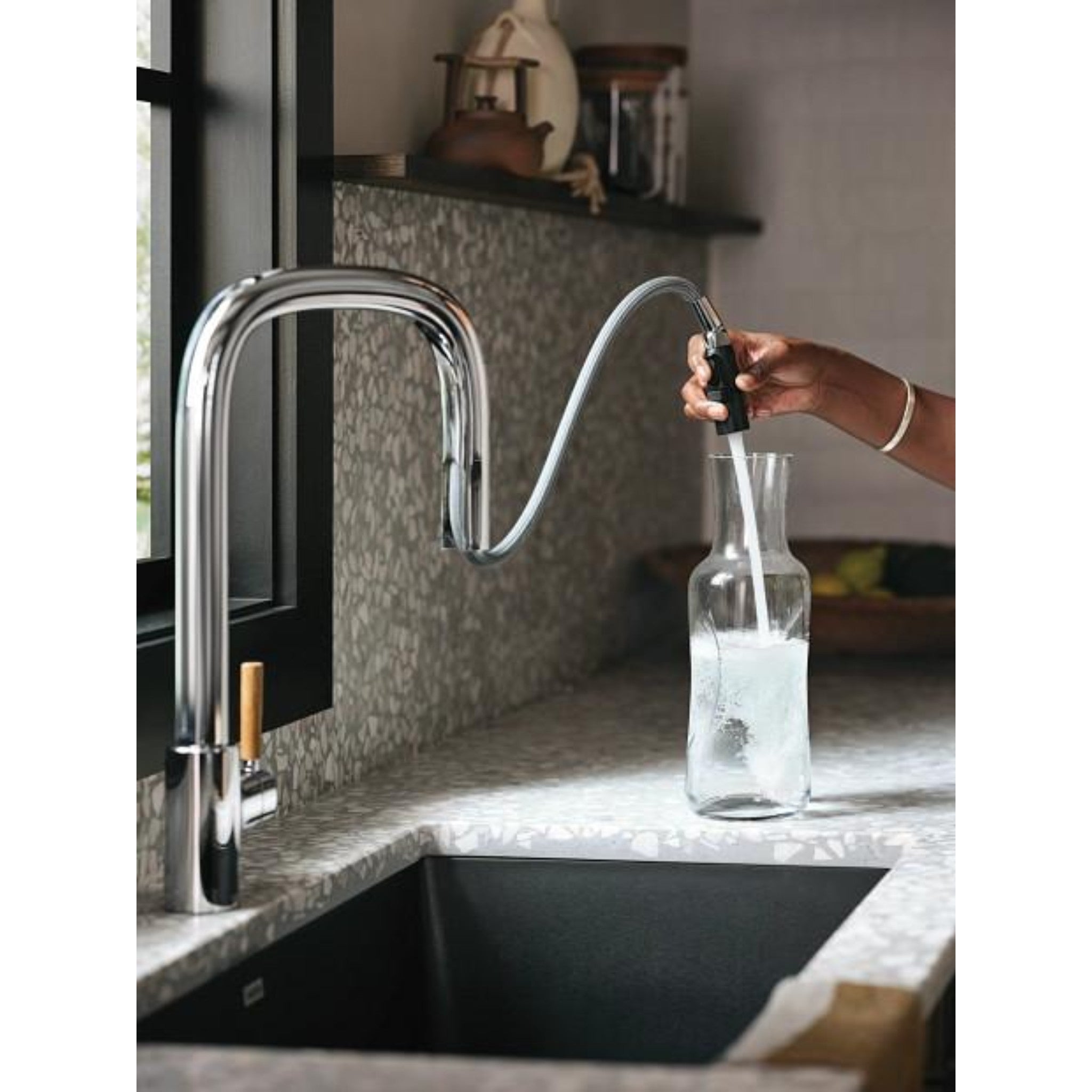 TENON ONE-HANDLE HIGH ARC PULLDOWN KITCHEN FAUCET WITH MOTION