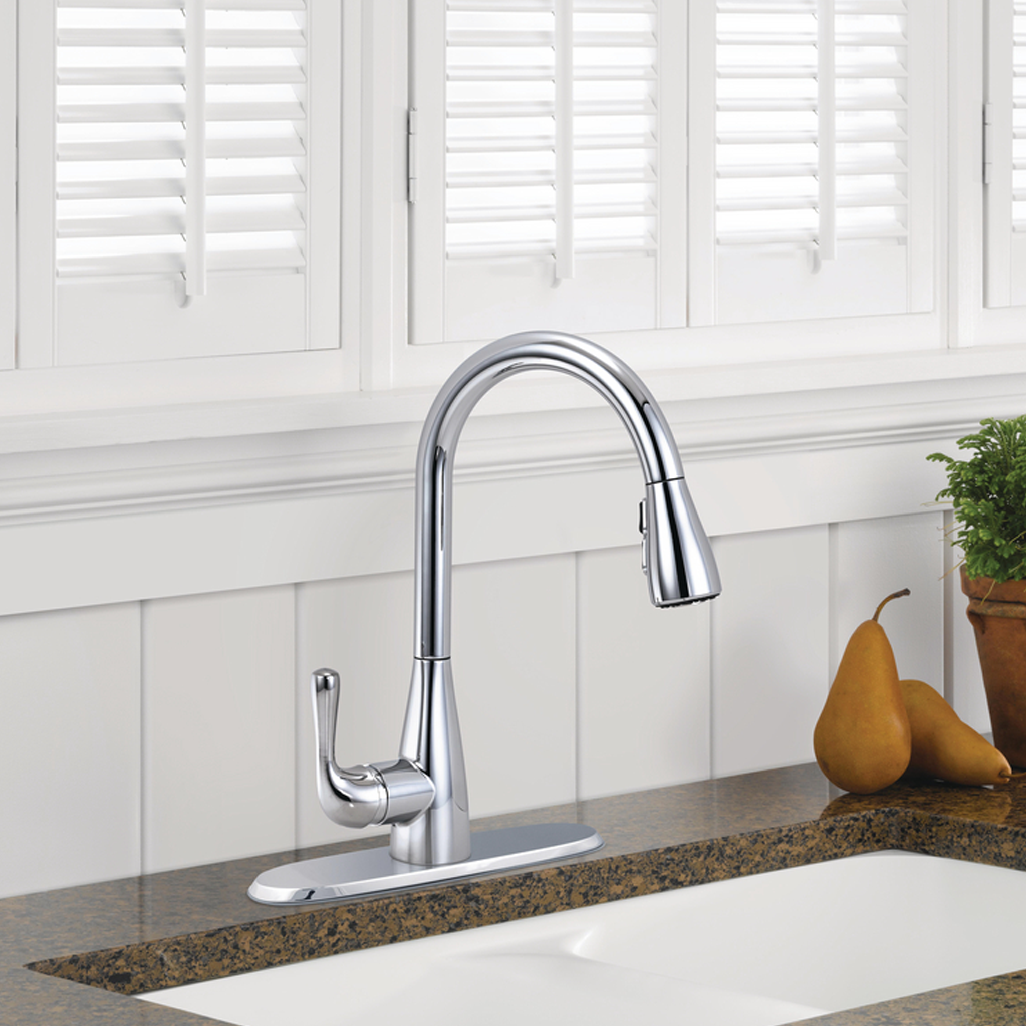 MARLEY SINGLE HANDLE PULL-DOWN KITCHEN FAUCET - robinsonco.ca