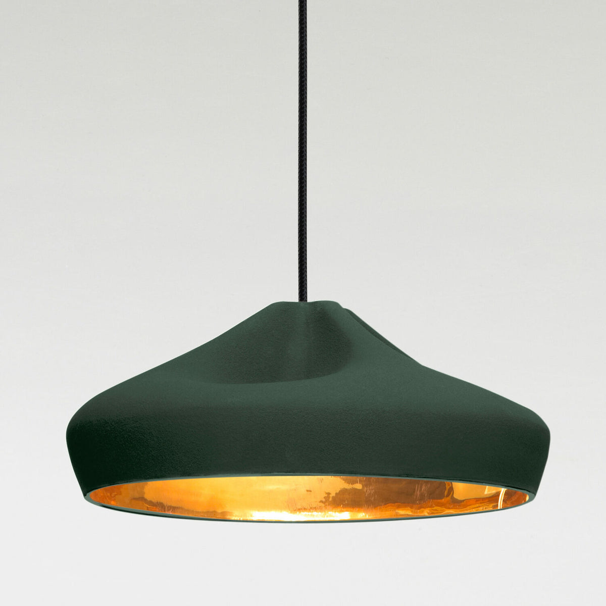 PLEAT BOX 36 PENDANT - robinsonco.ca