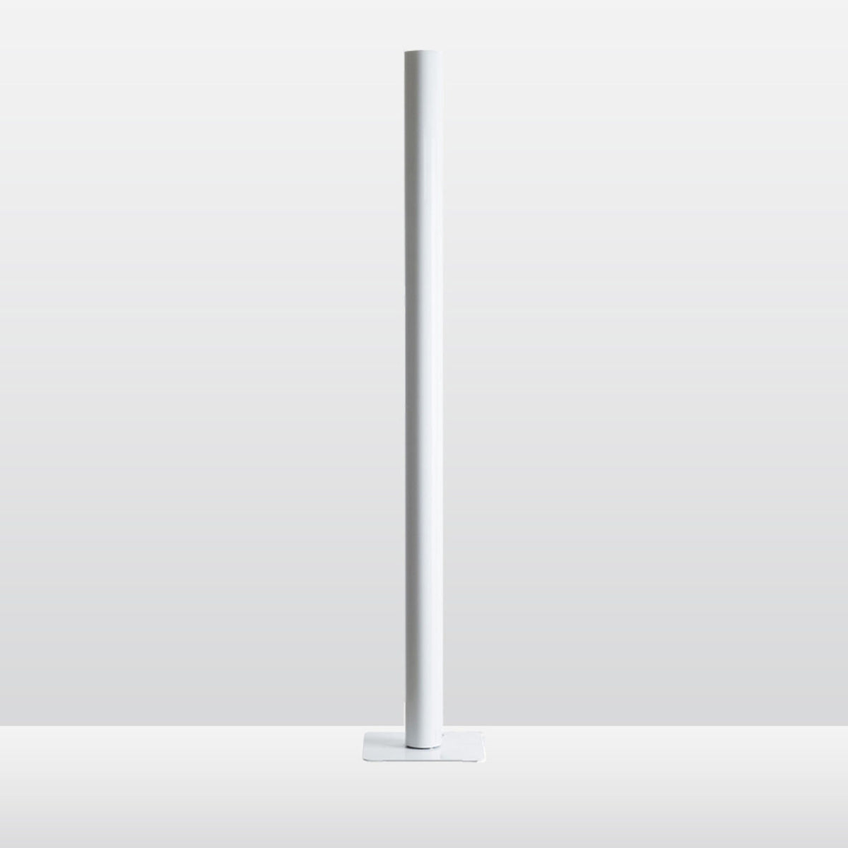 ILIO 3000K LED FLOOR LAMP, 16400 - robinsonco.ca