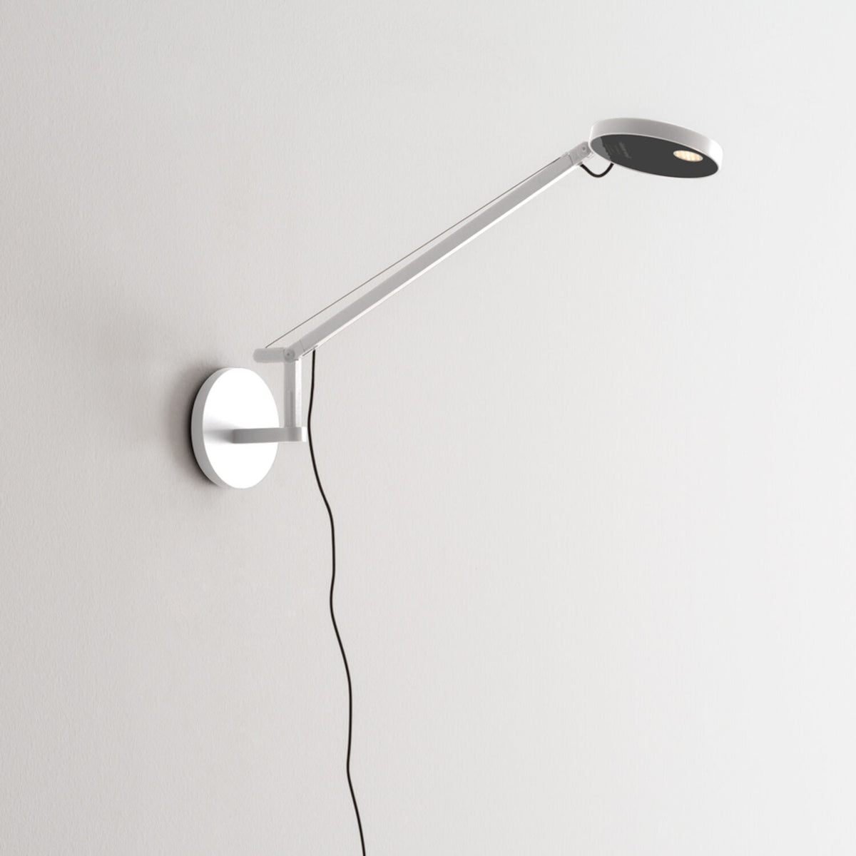 DEMETRA MICRO 3000K LED WALL LIGHT, 17480 - robinsonco.ca