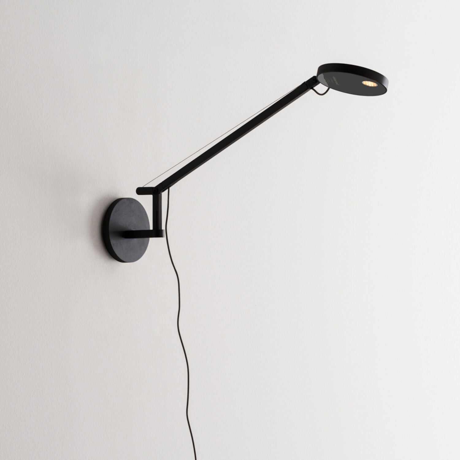 DEMETRA MICRO 3000K LED WALL LIGHT, 17480 - robinsonco.ca