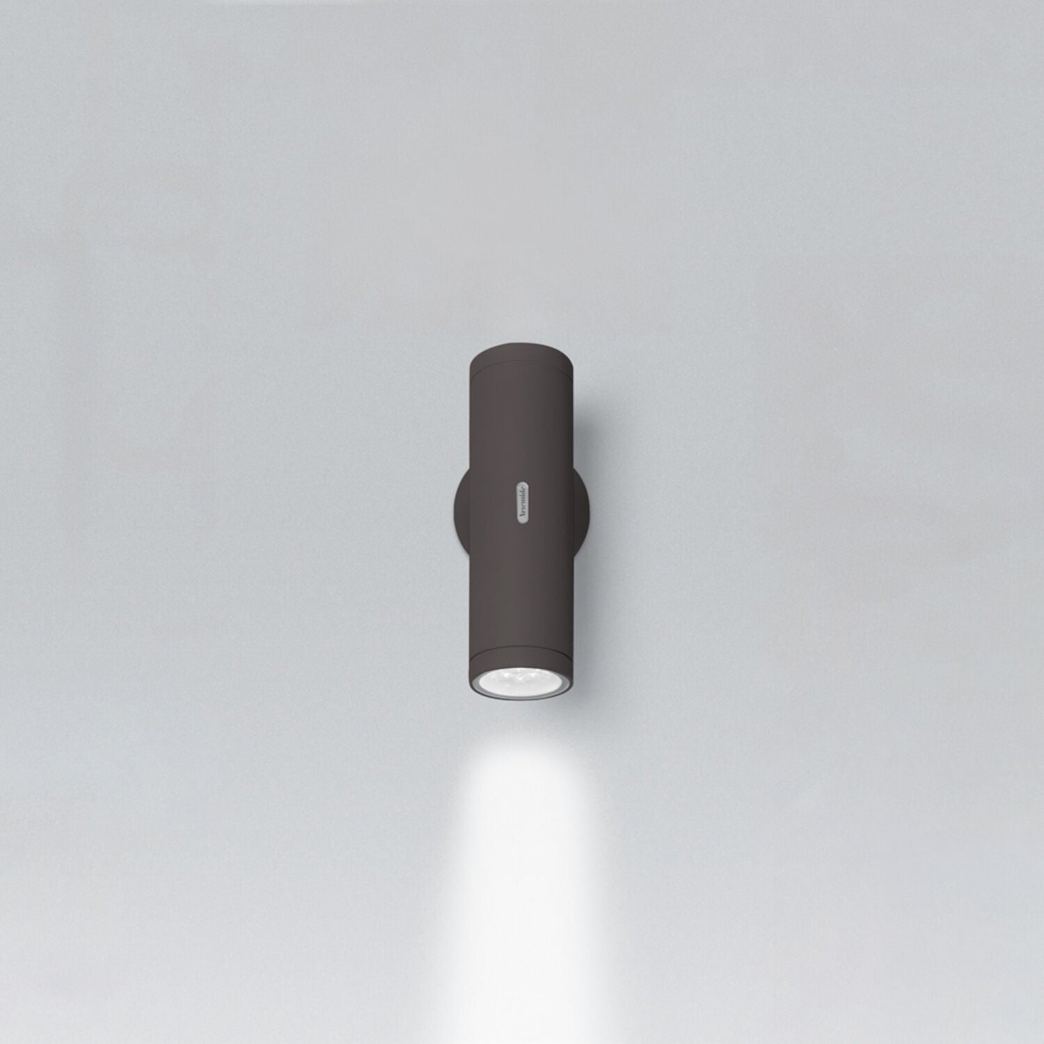 CALUMET MONO 8-INCH WALL LIGHT - robinsonco.ca