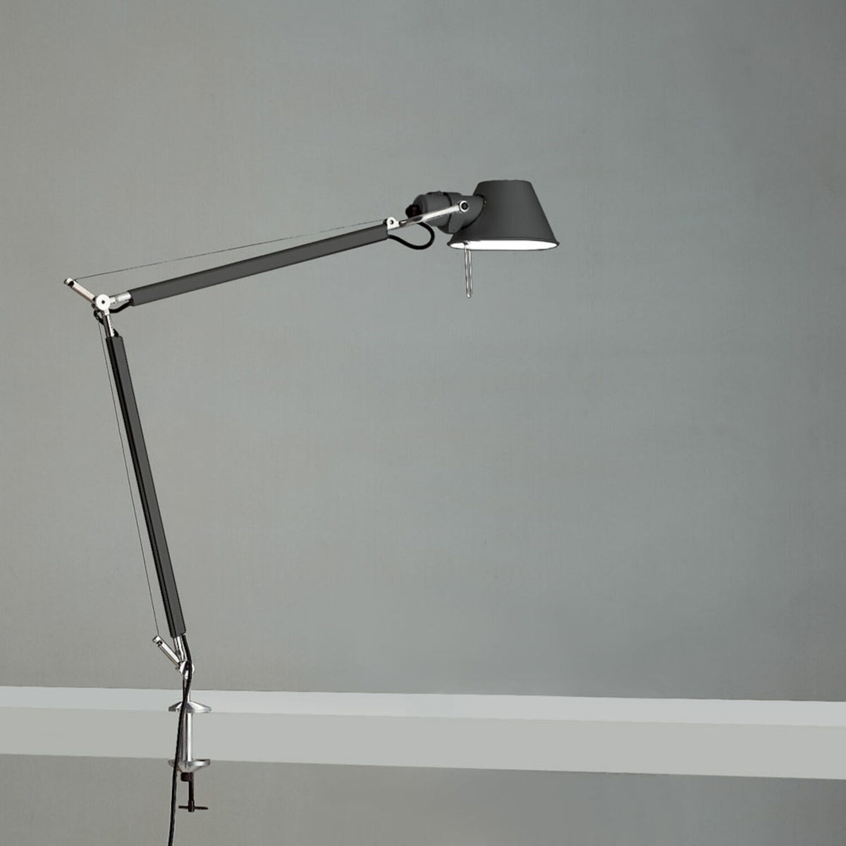TOLOMEO MINI LED TABLE LAMP WITH CLAMP - robinsonco.ca