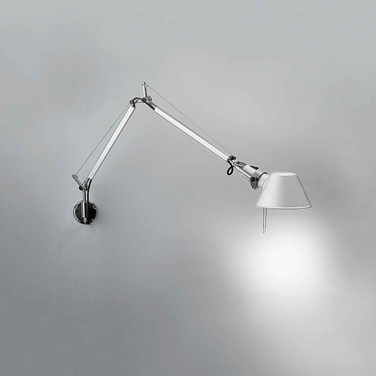 TOLOMEO MINI WALL LAMP WITH J BRACKET - robinsonco.ca