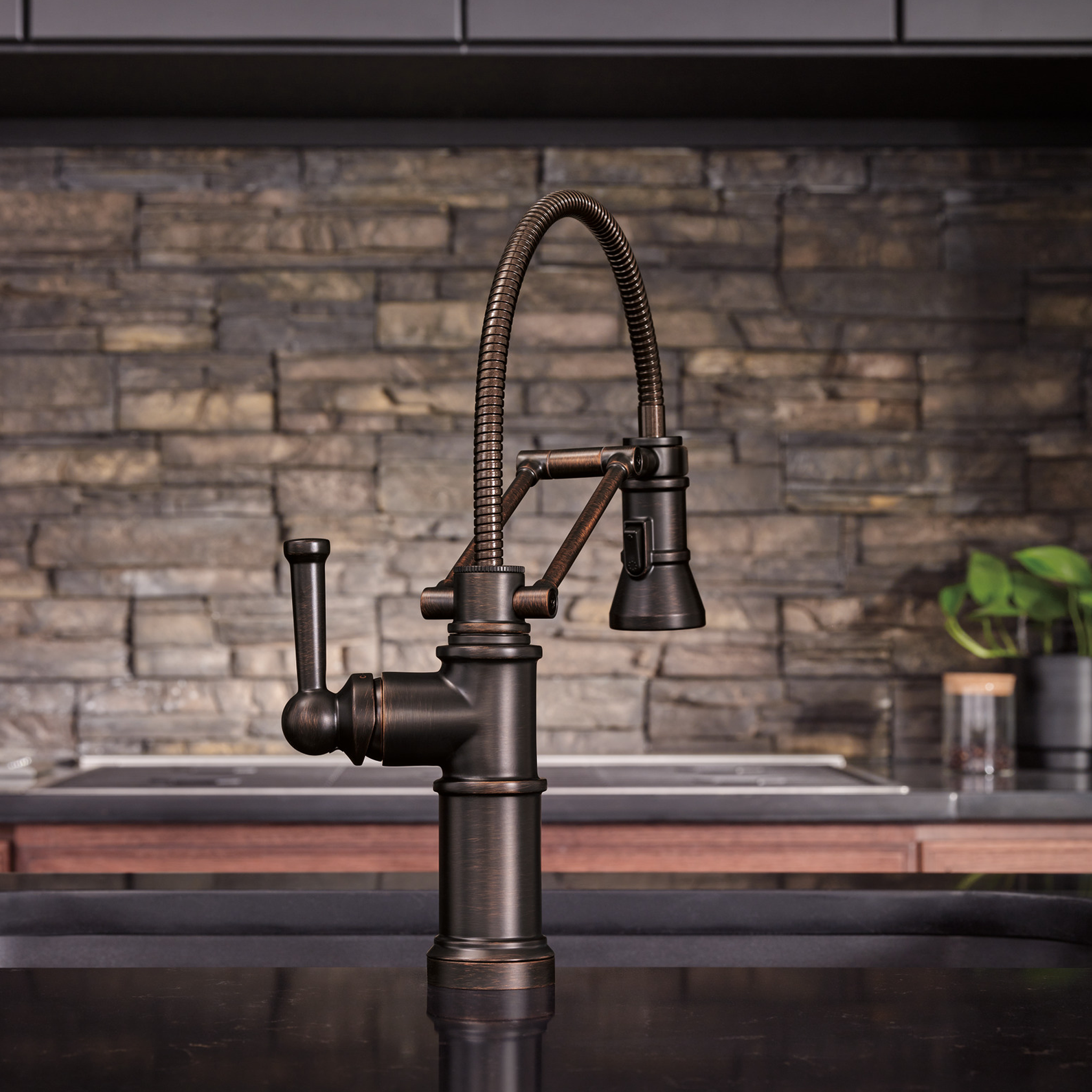 ARTESSO® ARTICULATING KITCHEN FAUCET WITH FINISHED HOSE - robinsonco.ca