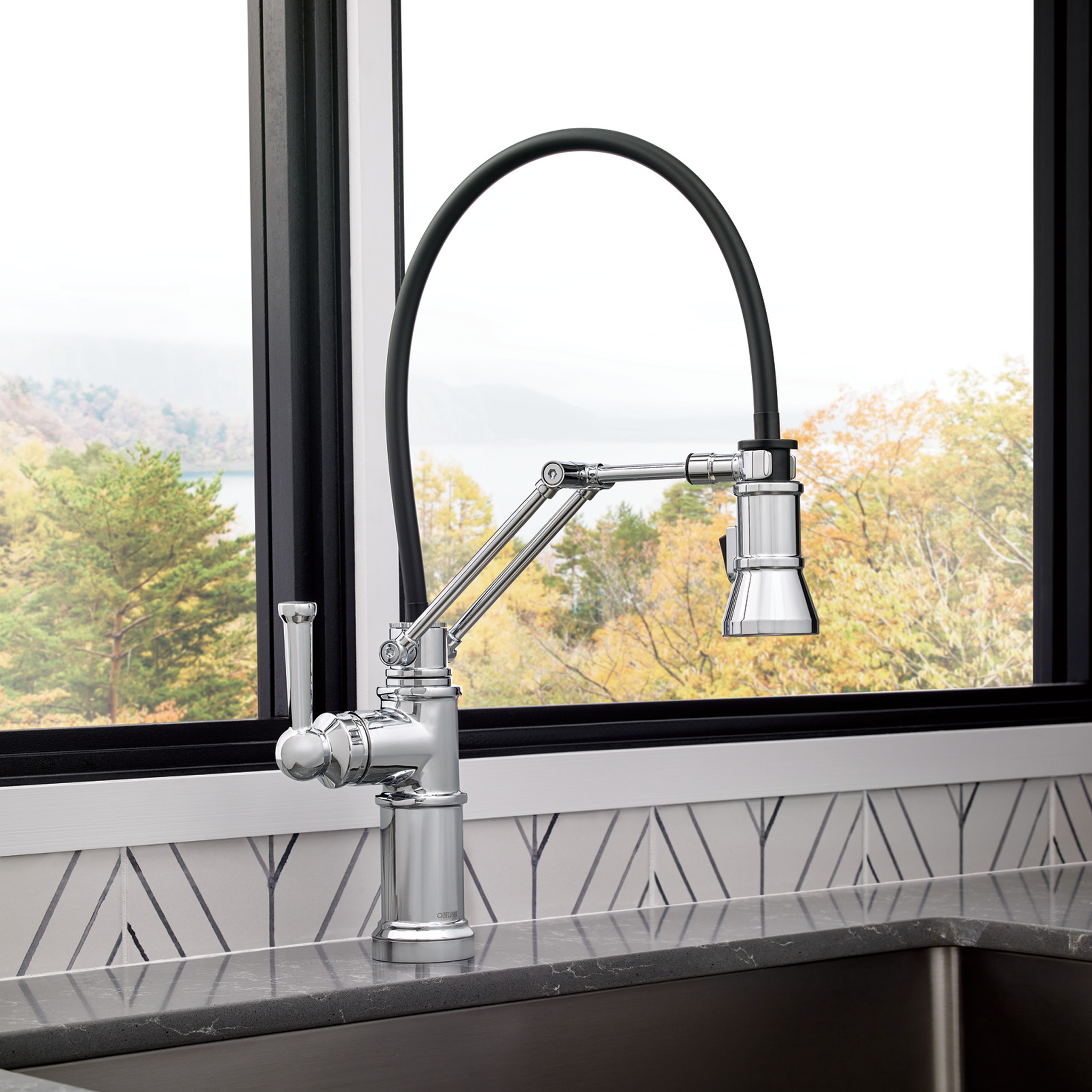 ARTESSO® SINGLE HANDLE ARTICULATING ARM KITCHEN FAUCET - robinsonco.ca