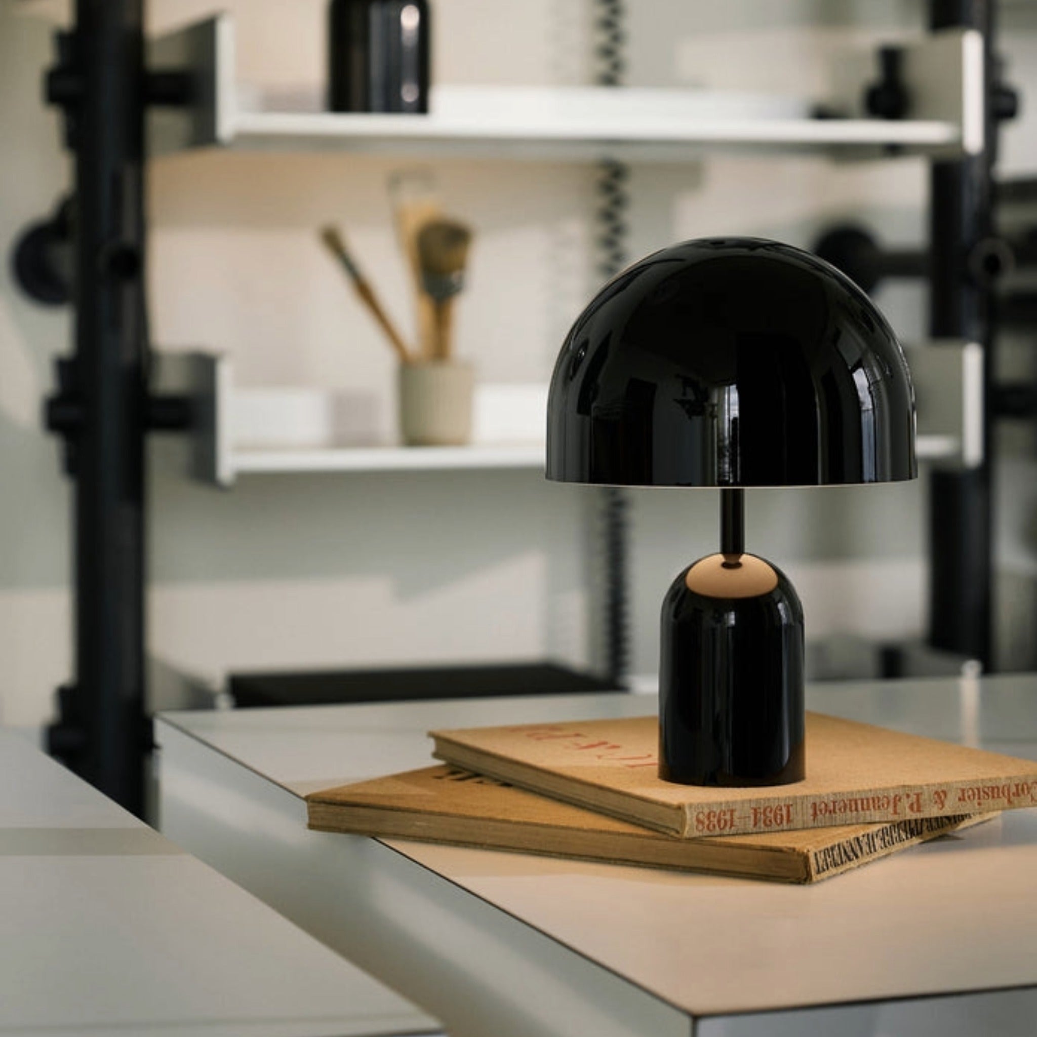 tom dixon Bell Portable　テーブルライト　インテリア BELL PORTABLE LED TABLE LAMP
