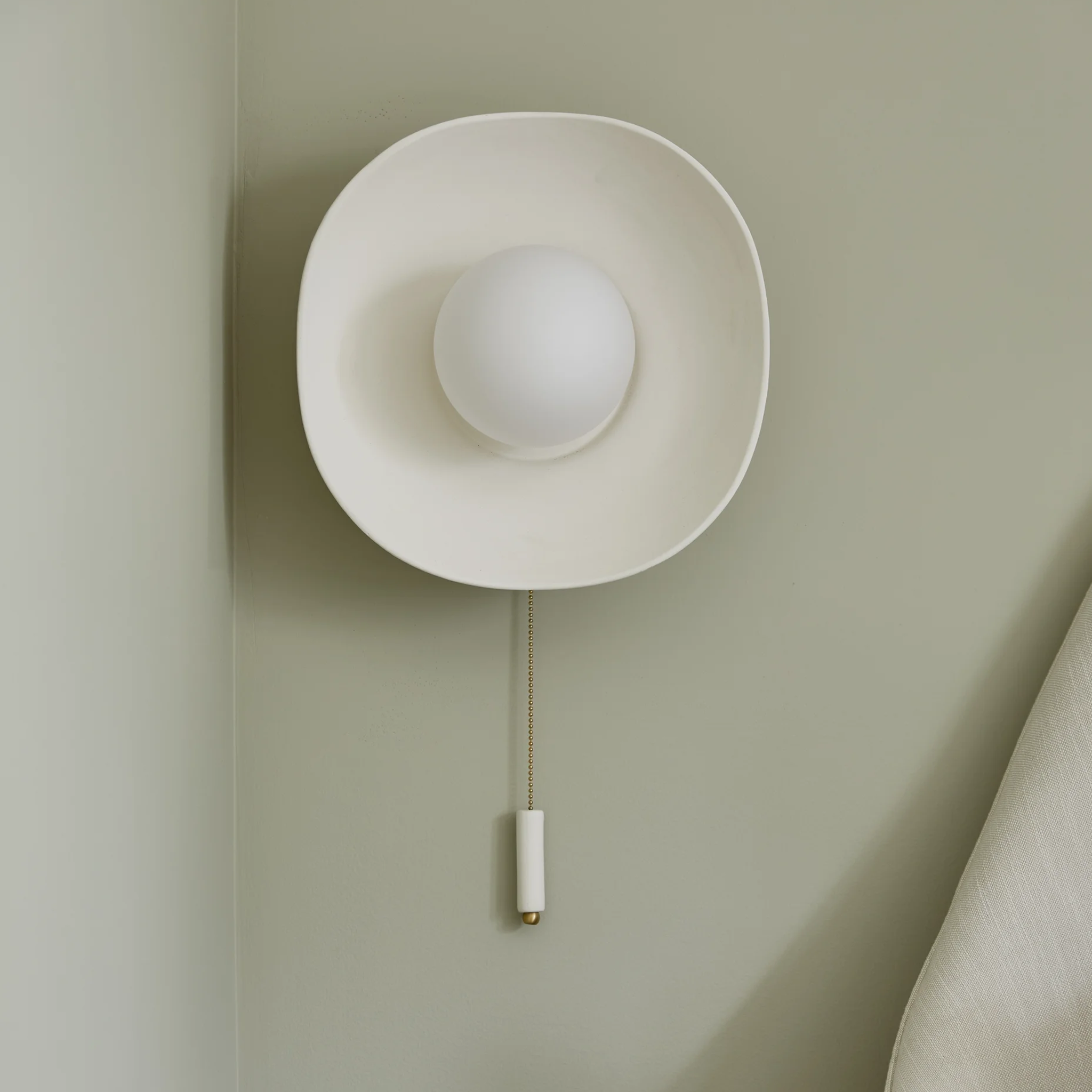BACIA WALL SCONCE - robinsonco.ca
