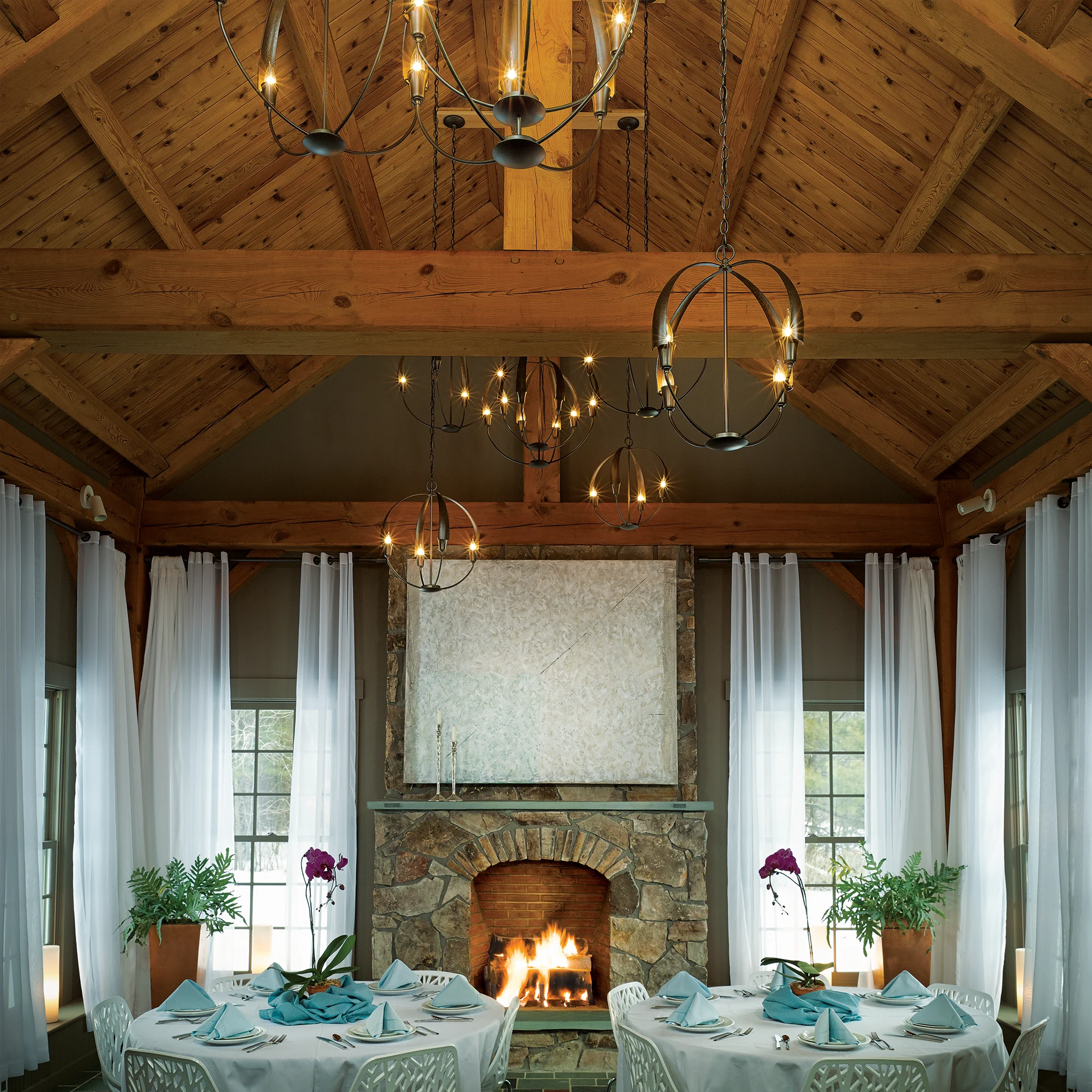 CIRQUE SMALL CHANDELIER - robinsonco.ca