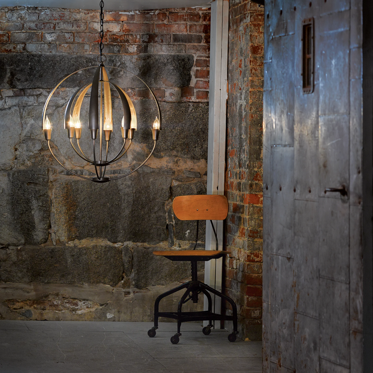 DOUBLE CIRQUE LARGE SCALE CHANDELIER - robinsonco.ca