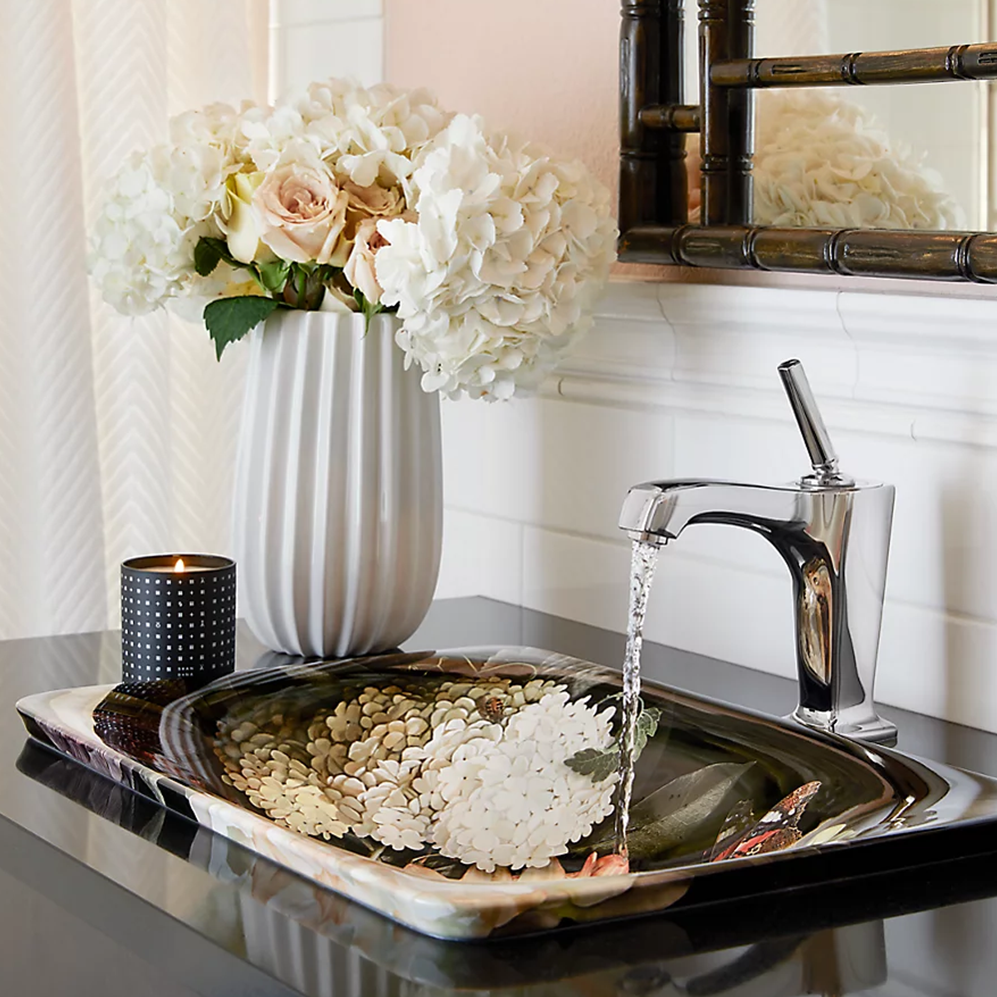 DUTCHMASTER BLUSH FLORAL CARILLION DROP-IN BATHROOM SINK - robinsonco.ca