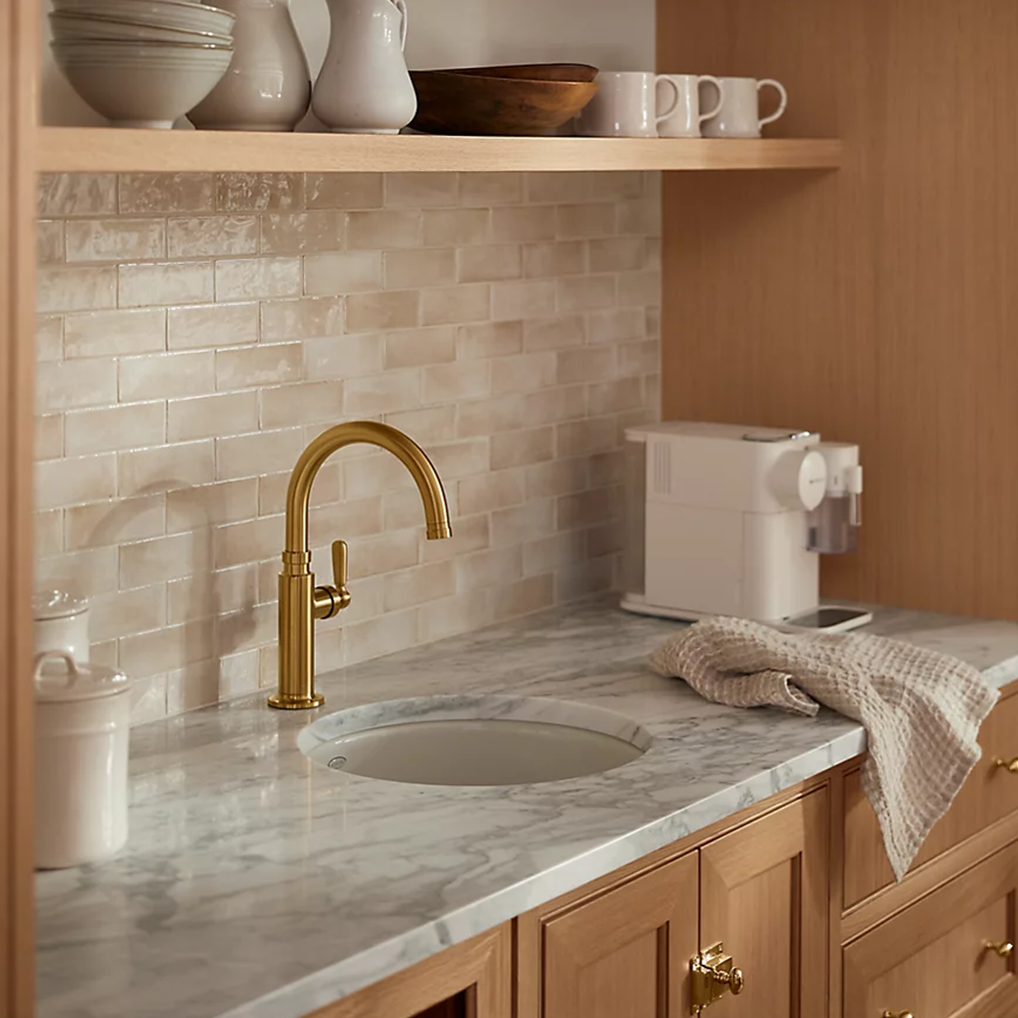 EDALYN™ SINGLE-HANDLE BAR SINK FAUCET BY STUDIO MCGEE - robinsonco.ca