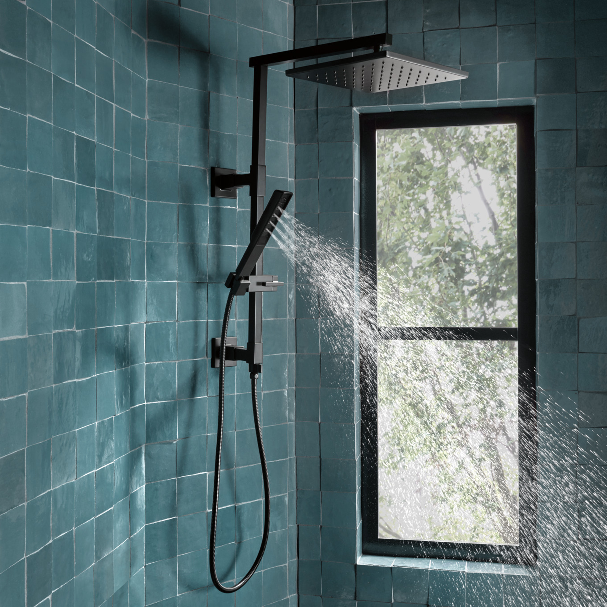 ESSENTIAL™ SHOWER SERIES LINEAR SQUARE H2OKINETIC® MULTI-FUNCTION HANDSHOWER - robinsonco.ca