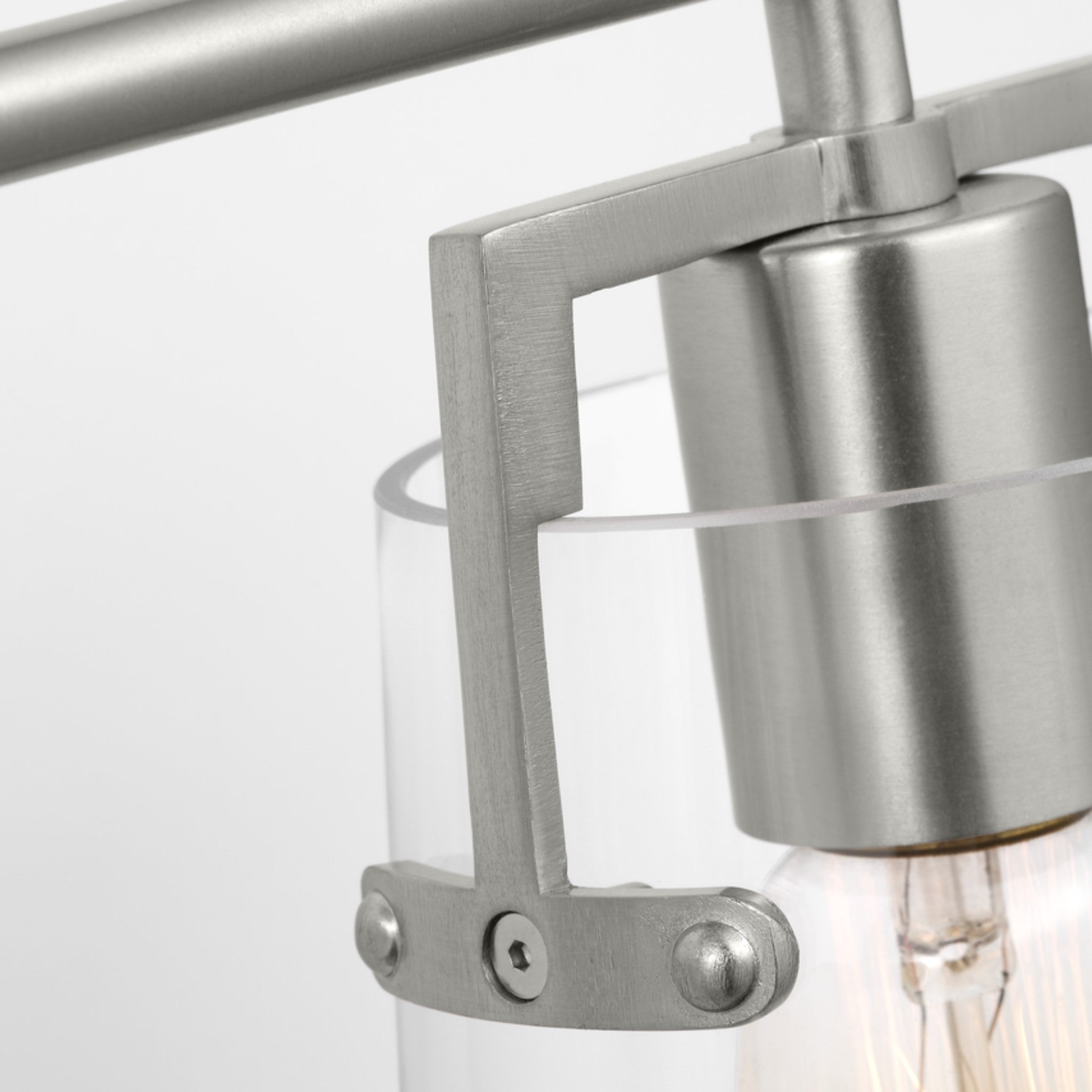 CROFTON VANITY LIGHT (MULTIPLE SIZES) - robinsonco.ca