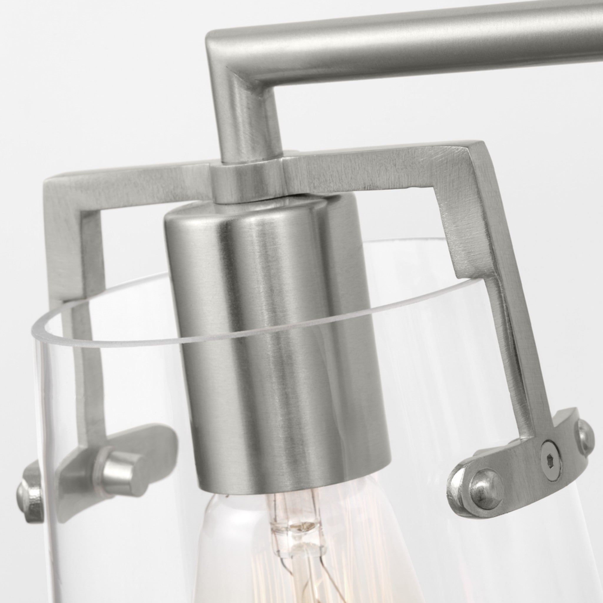 CROFTON VANITY LIGHT (MULTIPLE SIZES) - robinsonco.ca