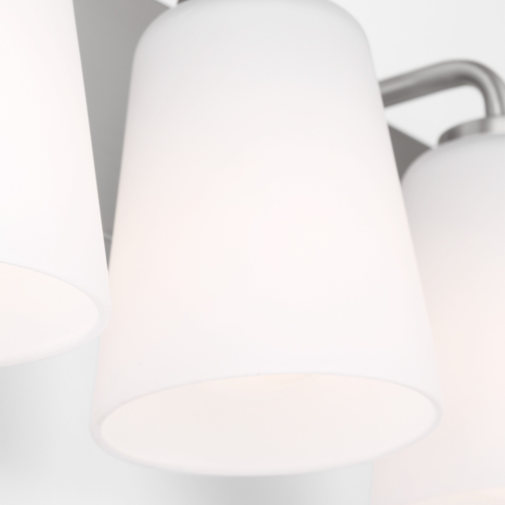MILES VANITY LIGHT (MULTIPLE SIZES) - robinsonco.ca
