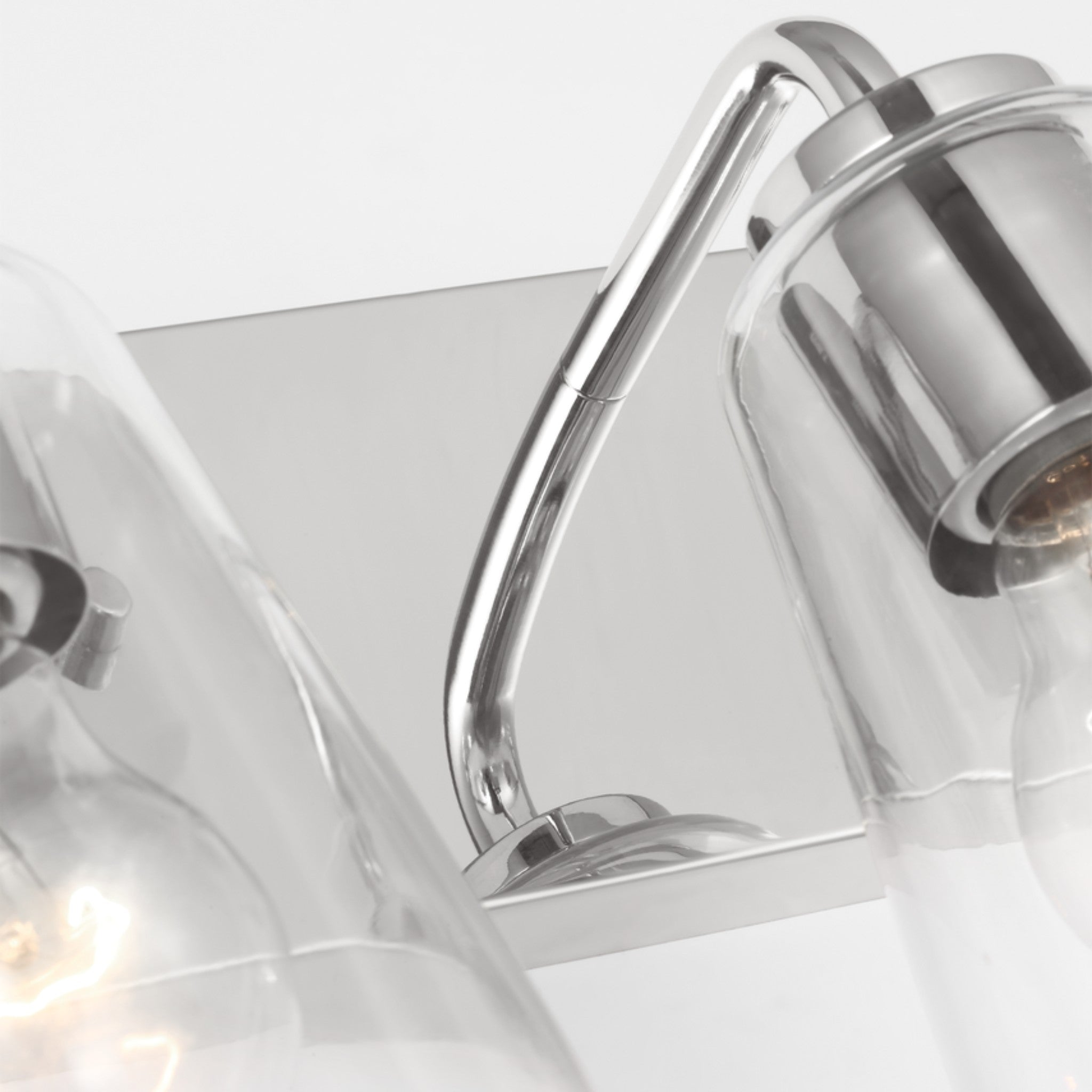 MILES VANITY LIGHT (MULTIPLE SIZES) - robinsonco.ca