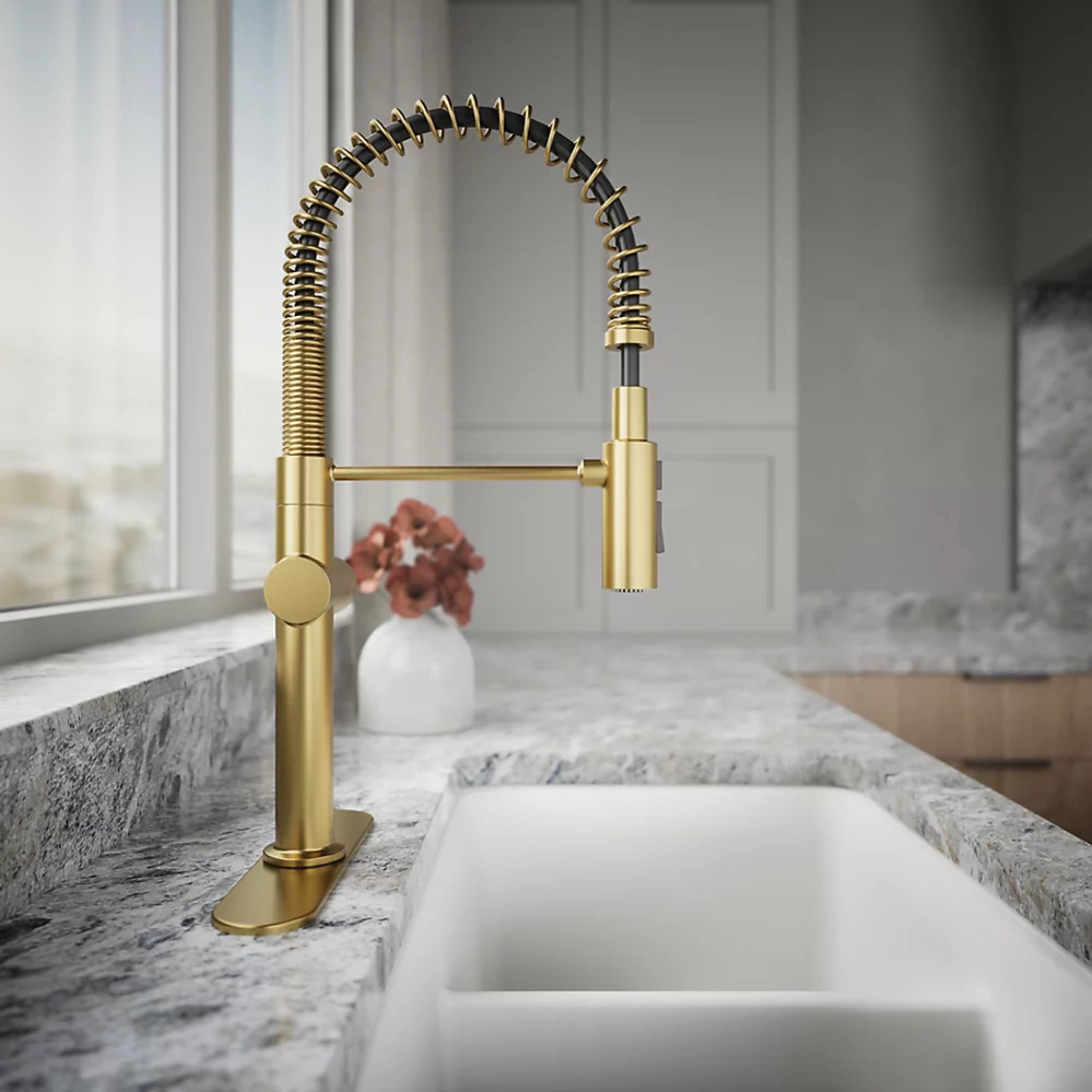 CRUE SEMI-PROFESSIONAL KITCHEN SINK FAUCET WITH THREE-FUNCTION SPRAYHEAD - robinsonco.ca