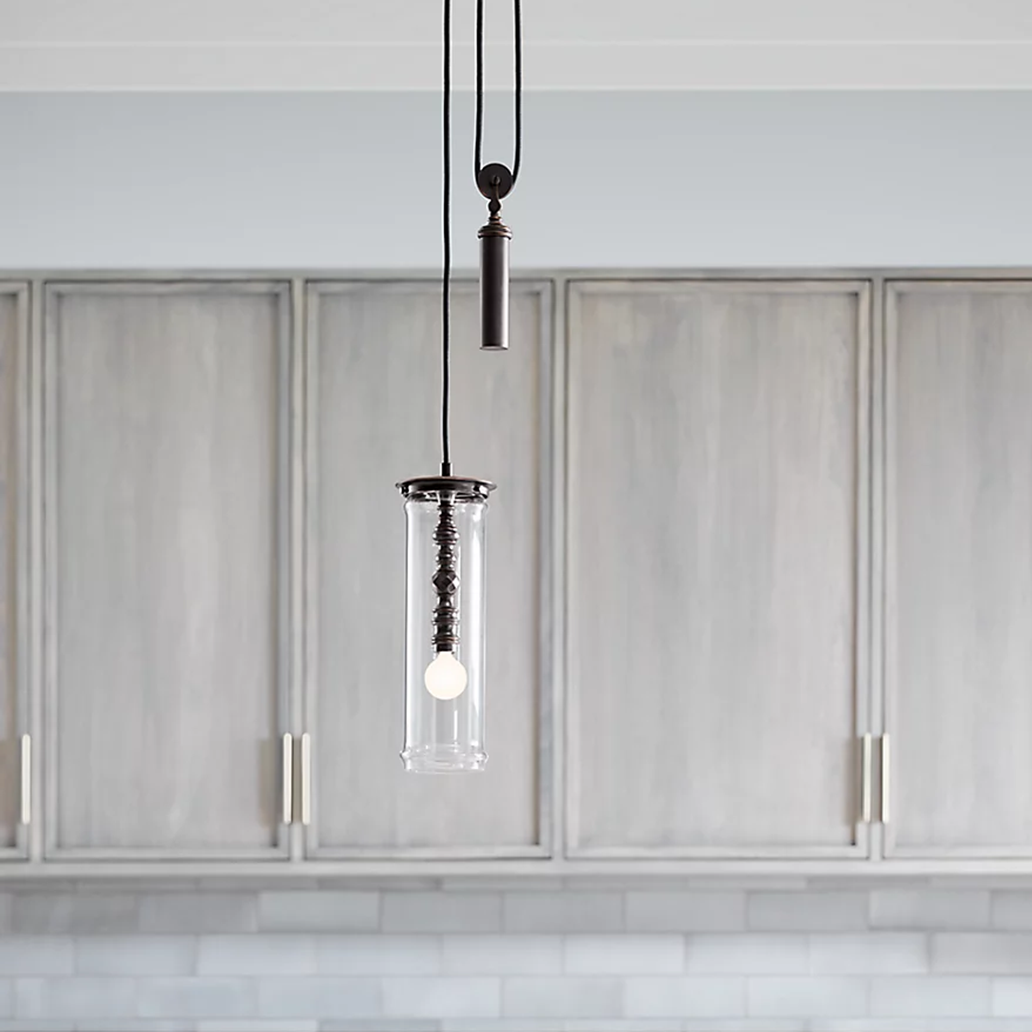 DAMASK 1-LIGHT ADJUSTABLE PENDANT - robinsonco.ca