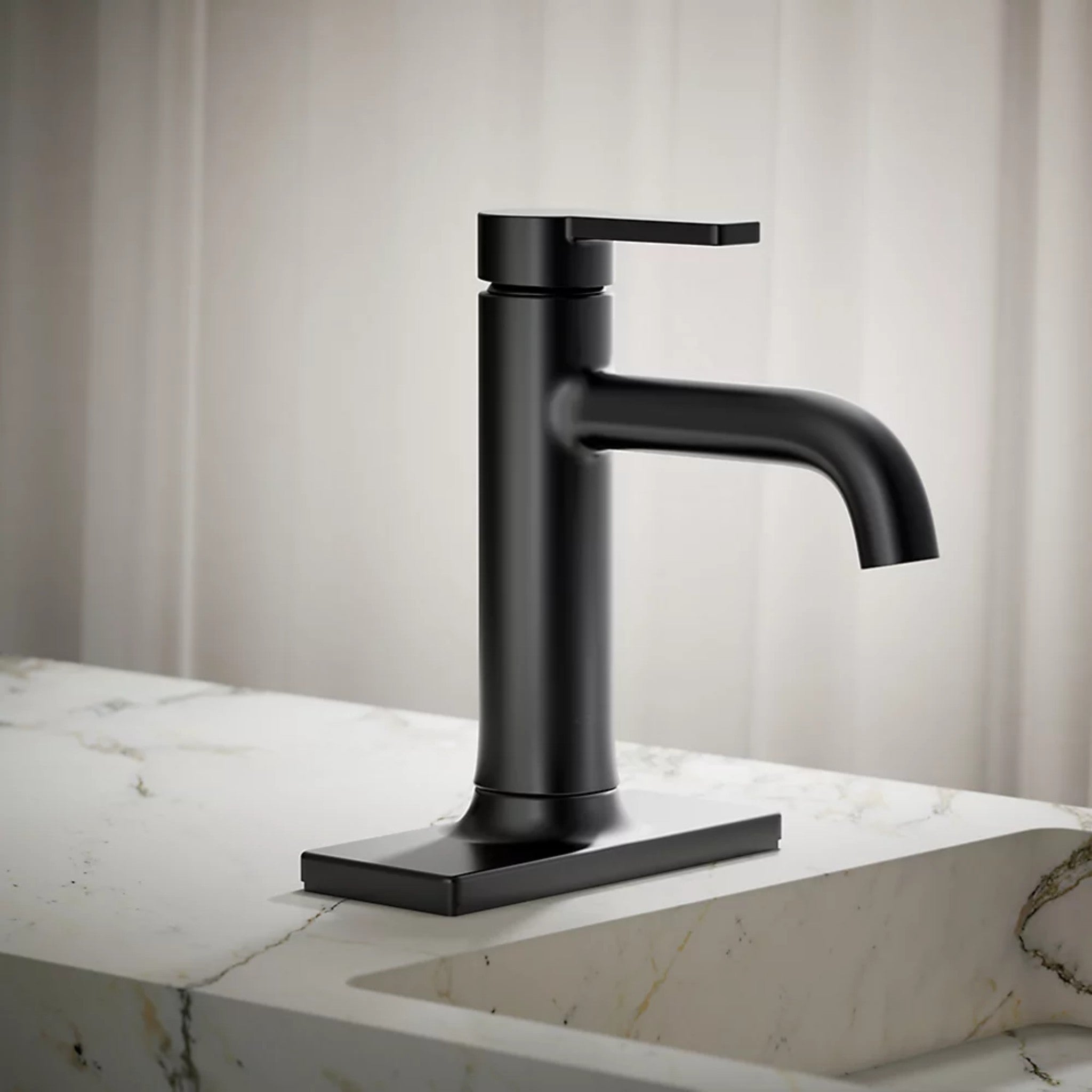 VENZA SINGLE-HANDLE BATHROOM SINK FAUCET - robinsonco.ca