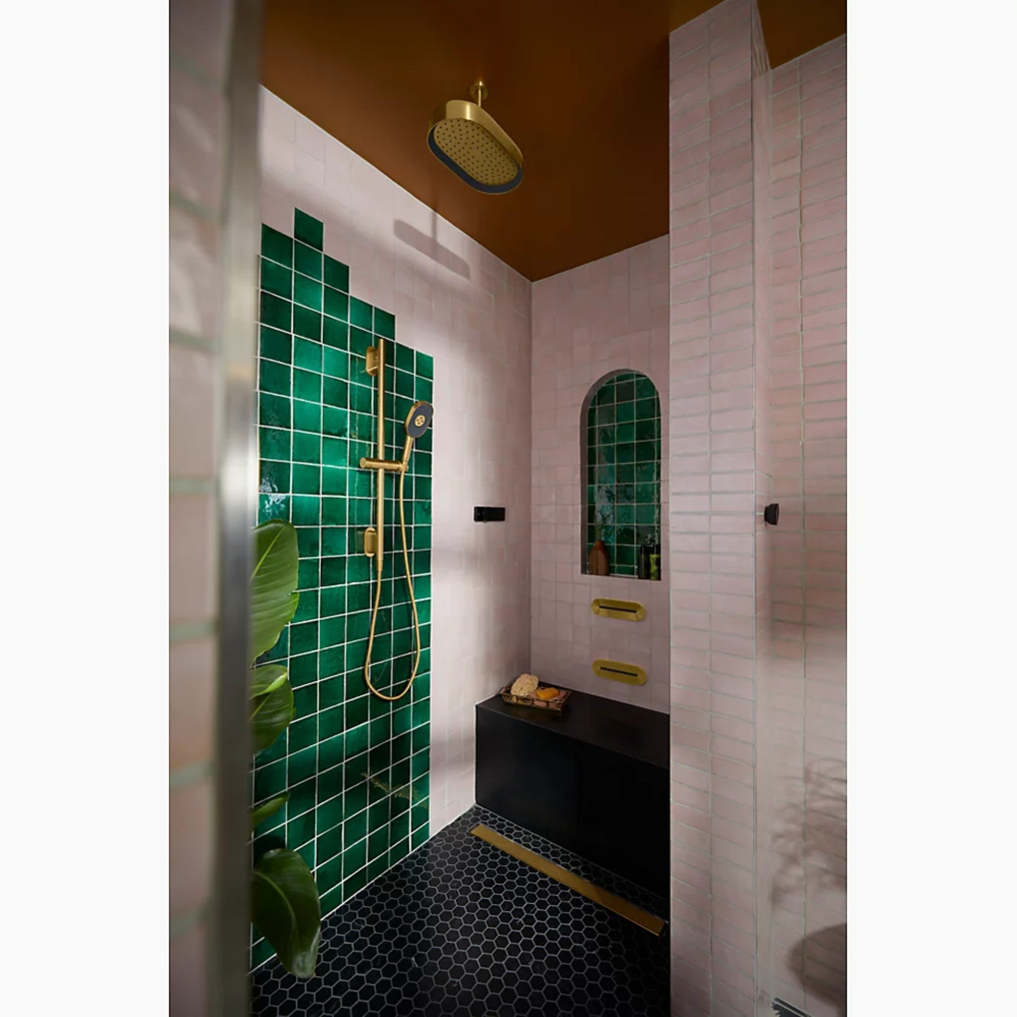 ANTHEM DIGITAL THERMOSTATIC SHOWER VALVE CONTROL PANEL - robinsonco.ca