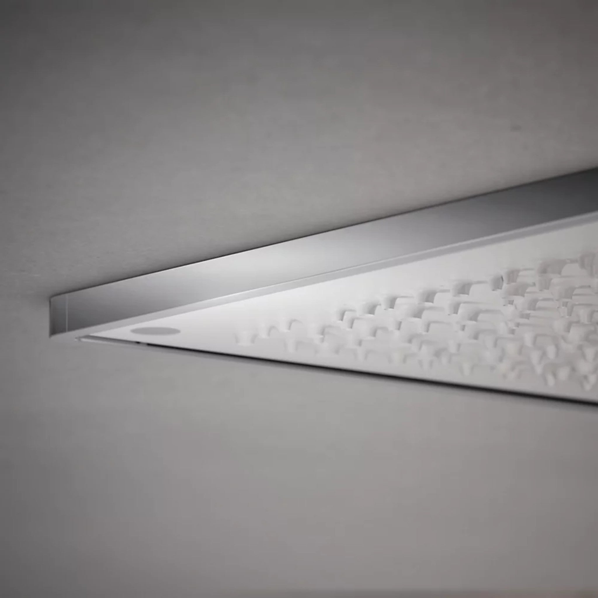 REAL RAIN 19-INCH SQUARE TWO-FUNCTION OVERHEAD SHOWER PANEL - robinsonco.ca