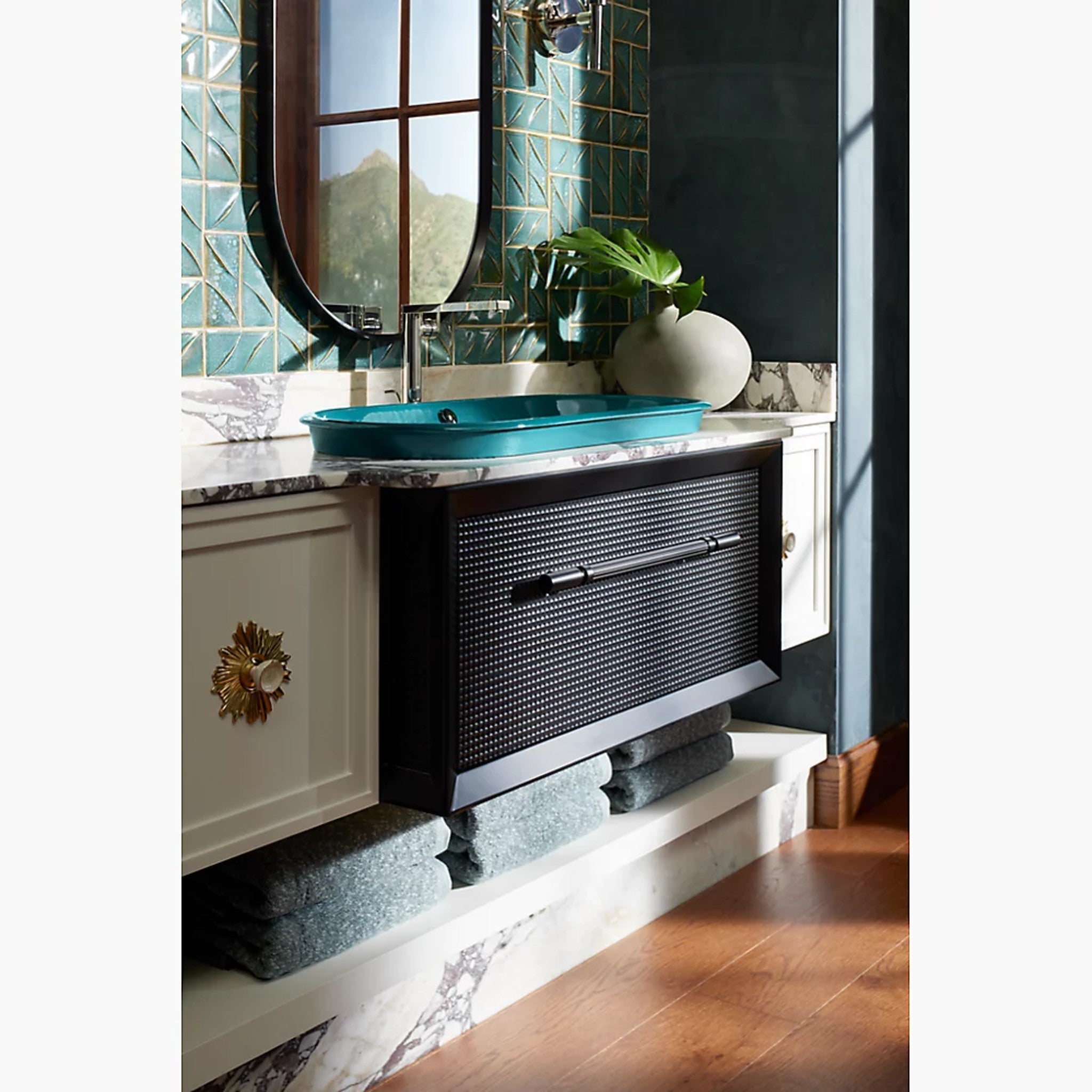 COMPOSED TALL SINGLE-HANDLE BATHROOM SINK FAUCET WITH LEVER HANDLE - robinsonco.ca