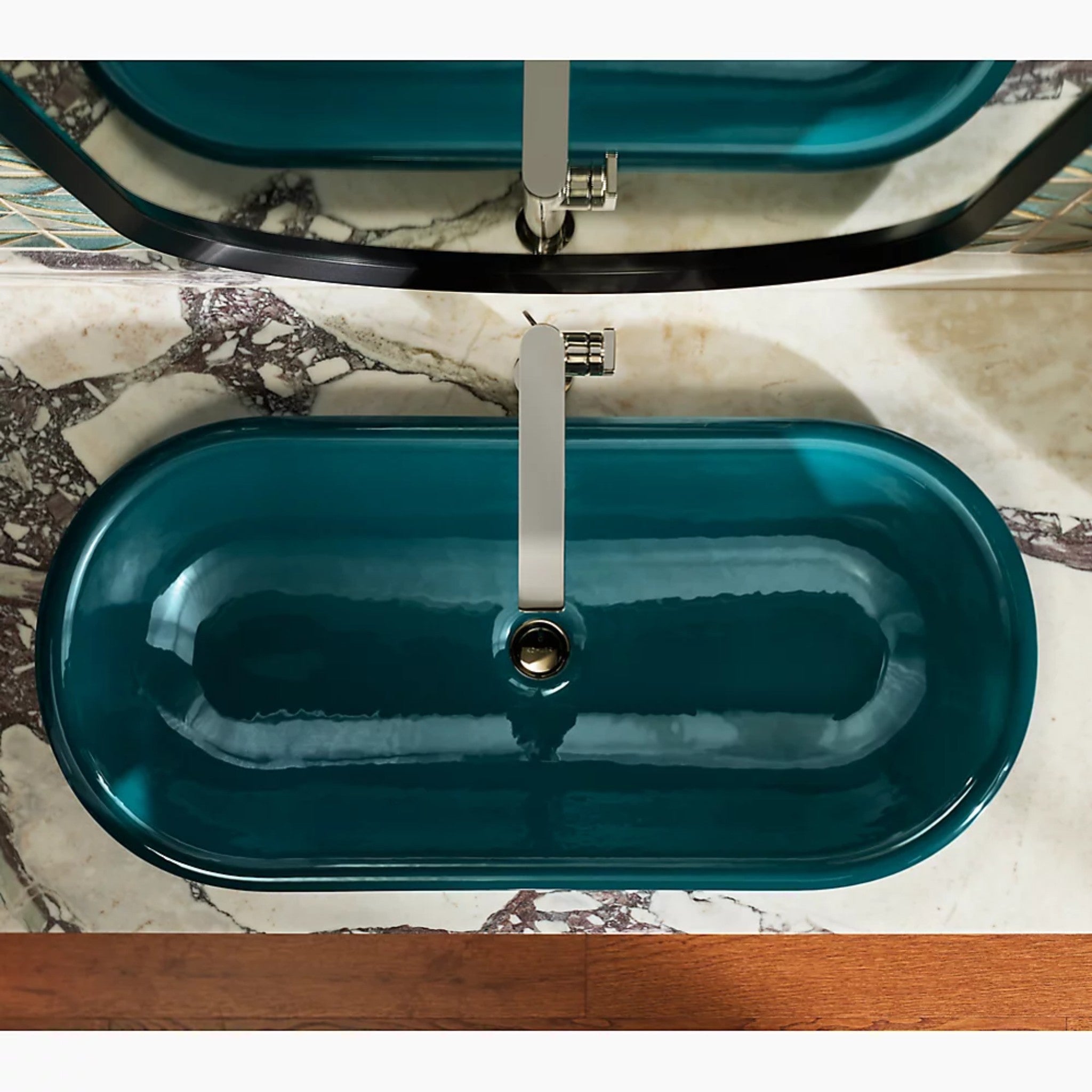 COMPOSED TALL SINGLE-HANDLE BATHROOM SINK FAUCET WITH LEVER HANDLE - robinsonco.ca