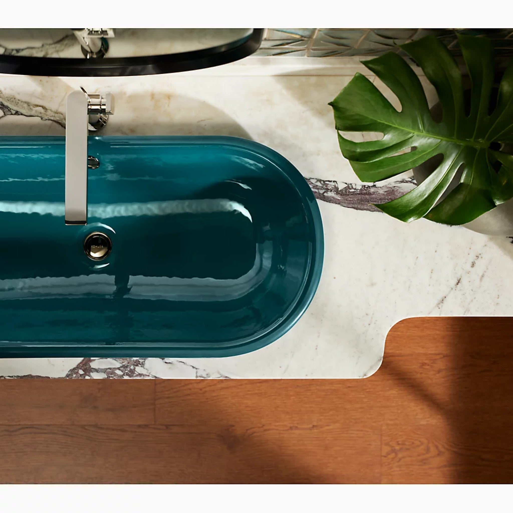 COMPOSED TALL SINGLE-HANDLE BATHROOM SINK FAUCET WITH LEVER HANDLE - robinsonco.ca