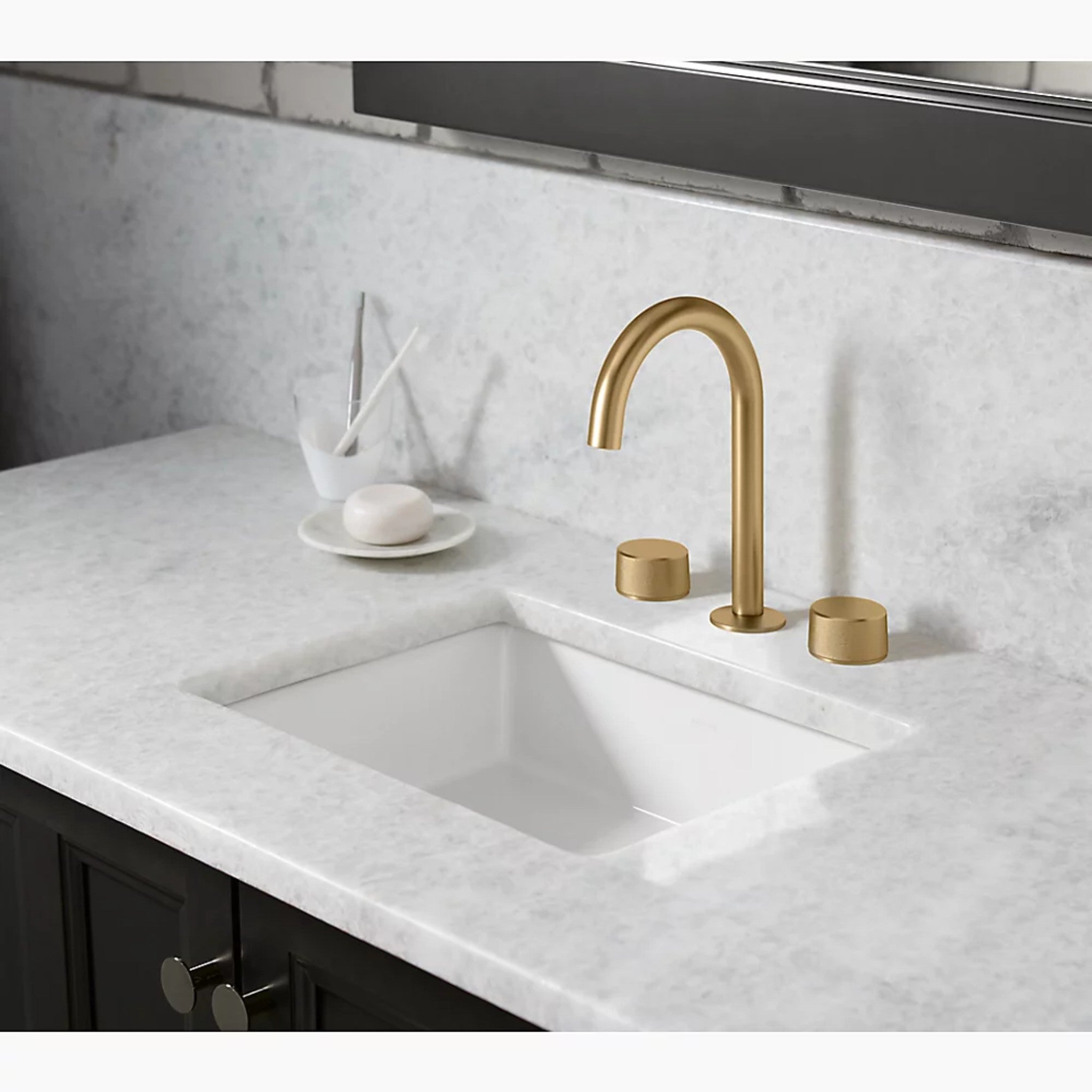 COMPONENTS BATHROOM SINK FAUCET SPOUT WITH TUBE DESIGN - robinsonco.ca
