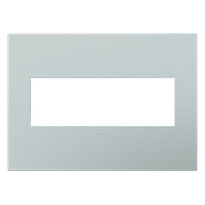 ADORNE 3-GANG PLASTIC WALL PLATE - robinsonco.ca