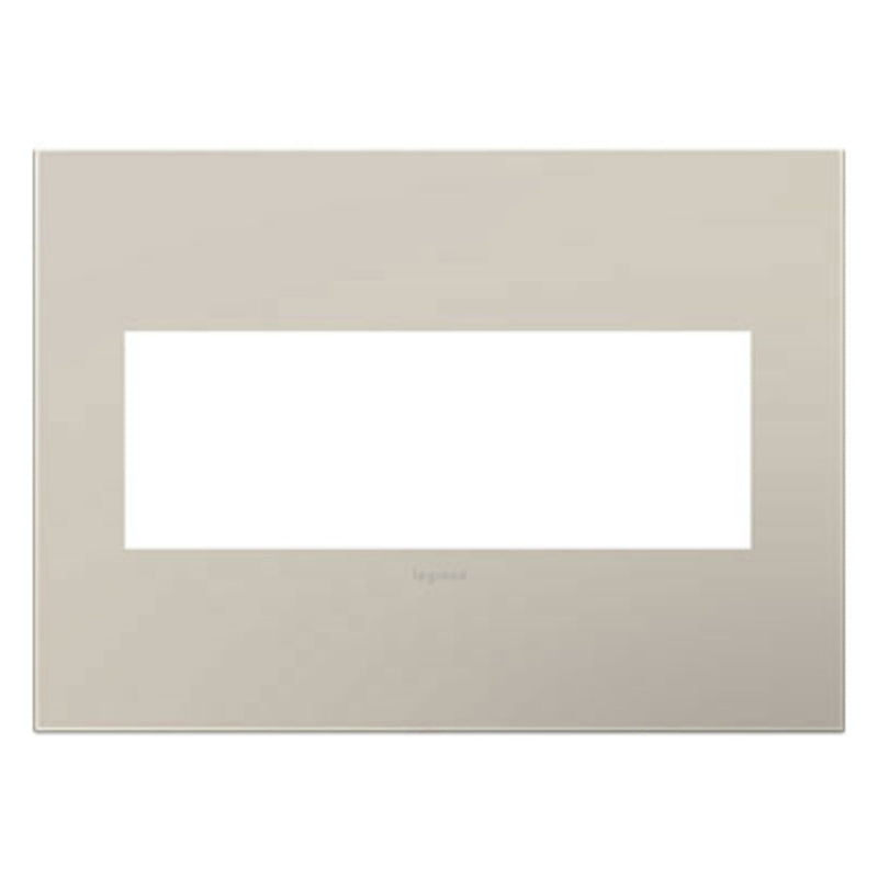 ADORNE 3-GANG PLASTIC WALL PLATE - robinsonco.ca