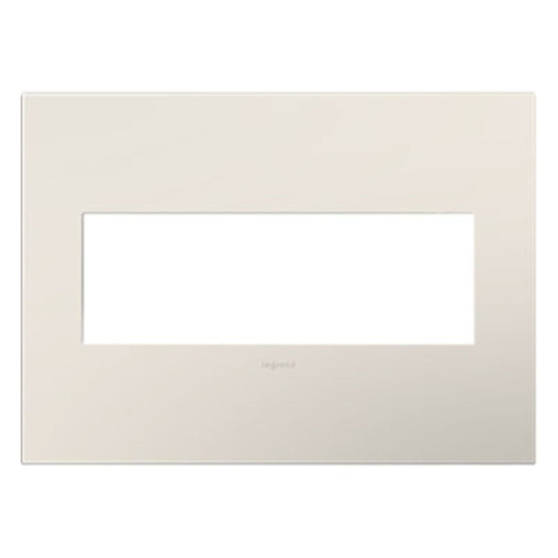 ADORNE 3-GANG PLASTIC WALL PLATE - robinsonco.ca