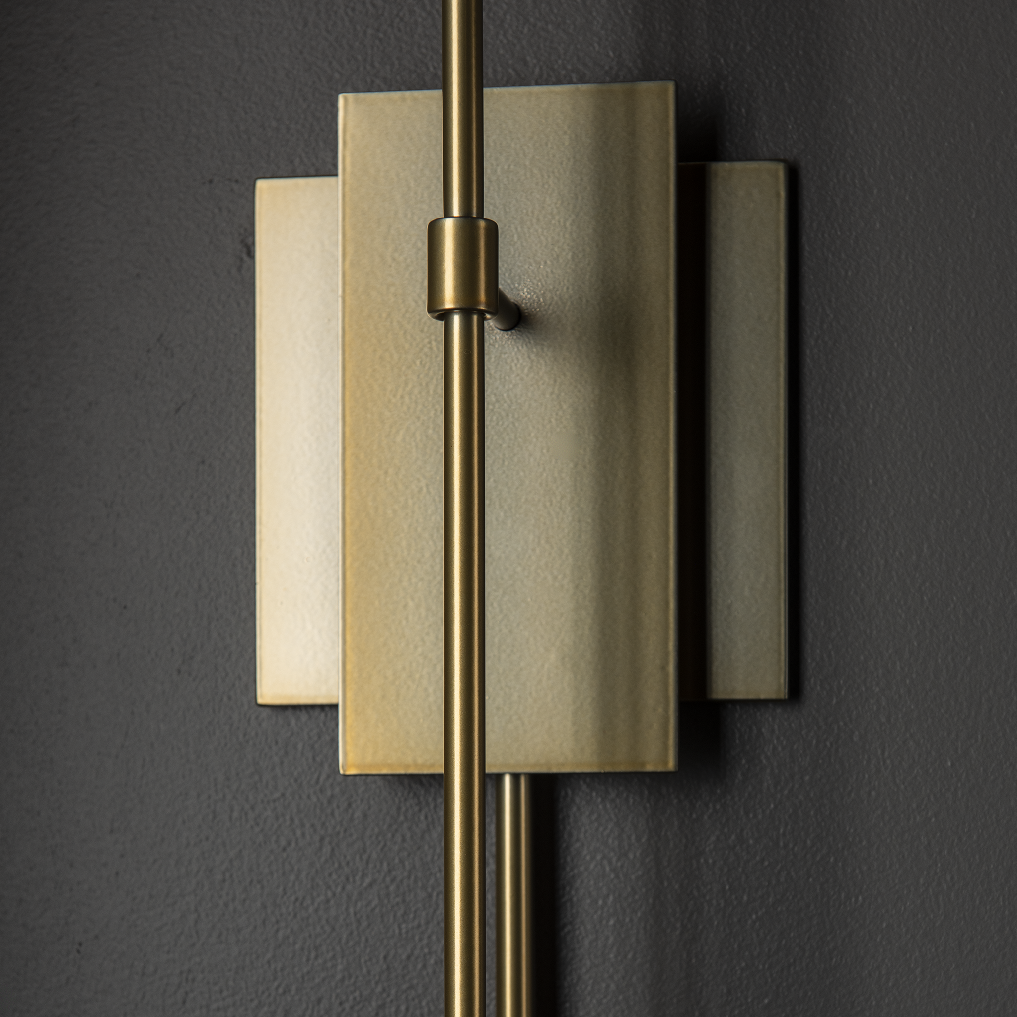 LISSE 1-LIGHT SCONCE - robinsonco.ca