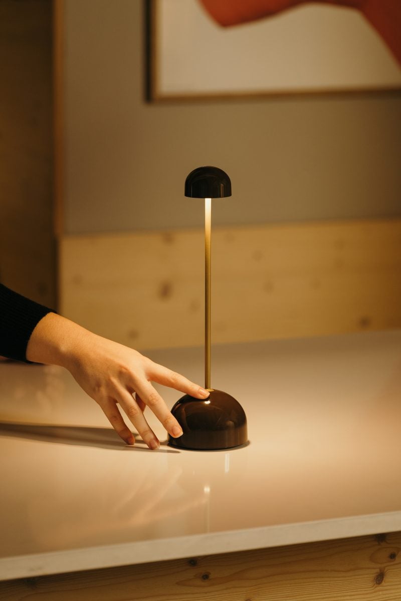 SIPS OUTDOOR PORTABLE LAMP - robinsonco.ca