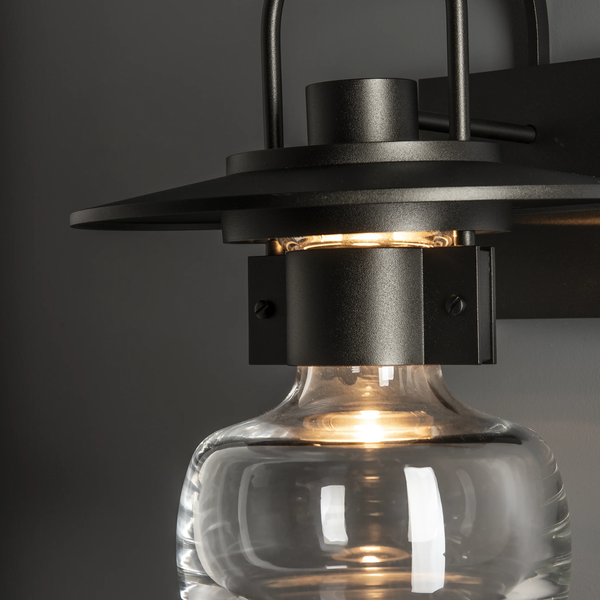 MASON LARGE OUTDOOR SCONCE - robinsonco.ca