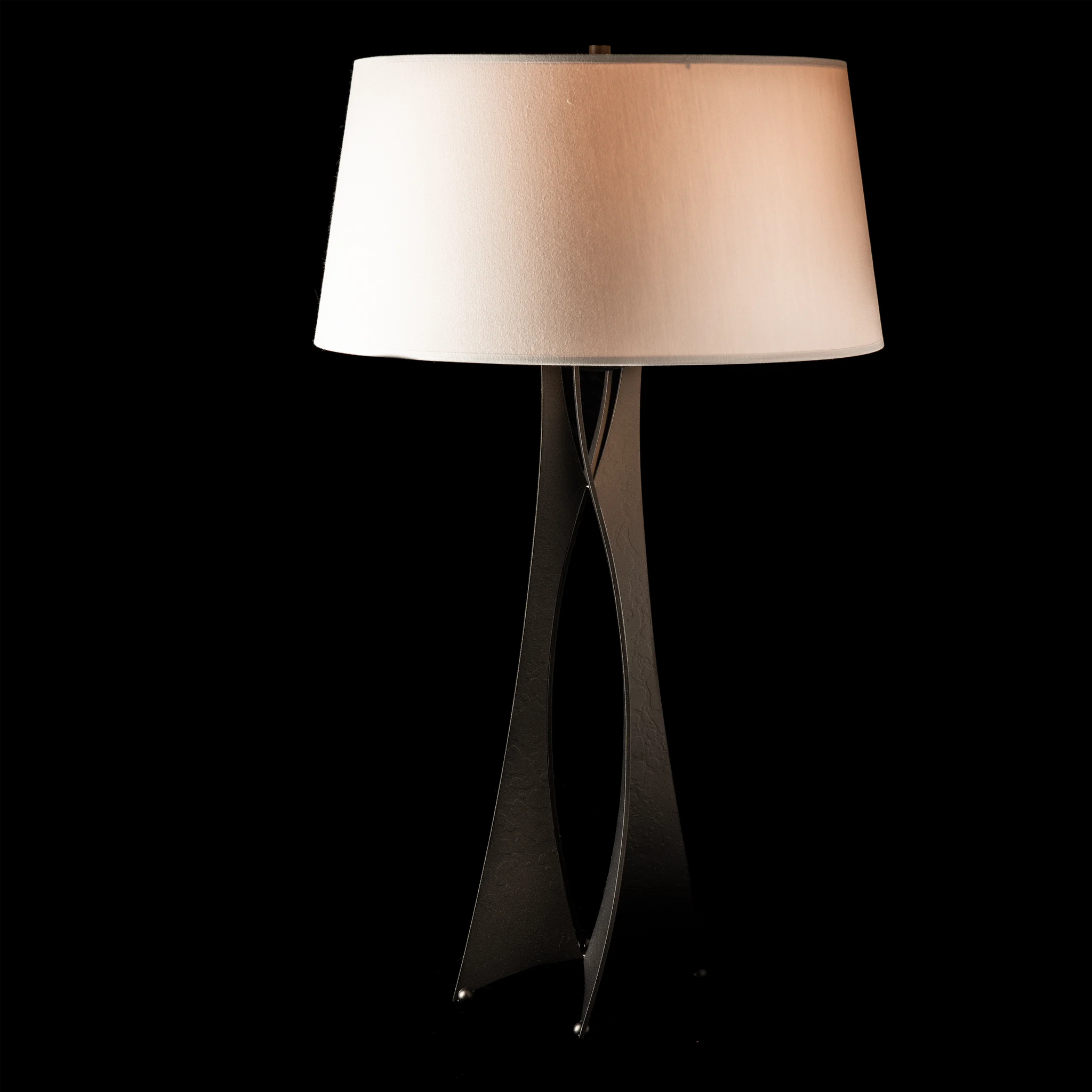 MOREAU TALL TABLE LAMP - robinsonco.ca