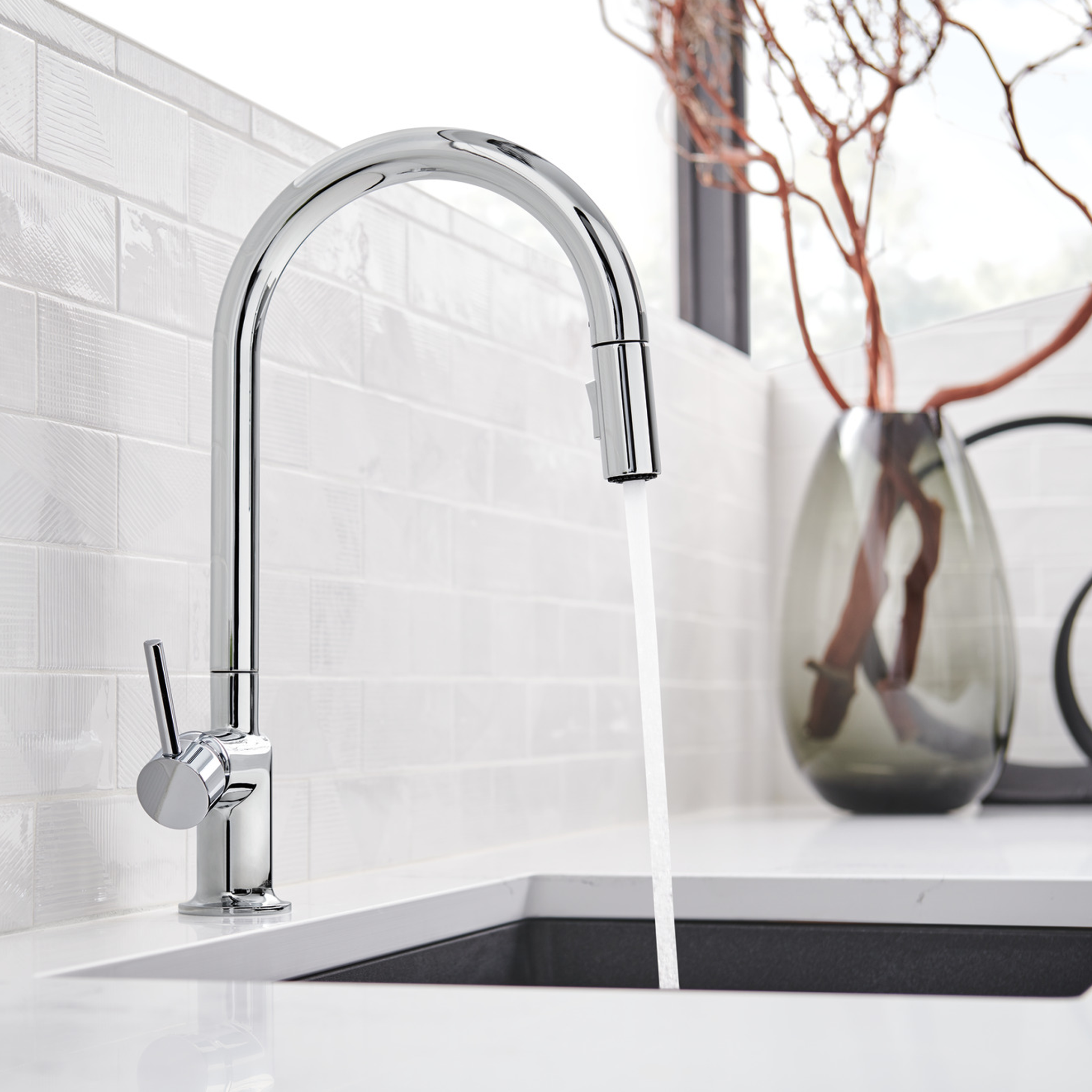 ODIN® PULL-DOWN FAUCET WITH ARC SPOUT - LESS HANDLE - robinsonco.ca