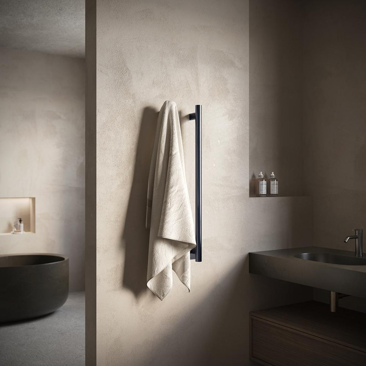 TUZIO COMO TOWEL WARMER (MULTIPLE SIZES) - robinsonco.ca