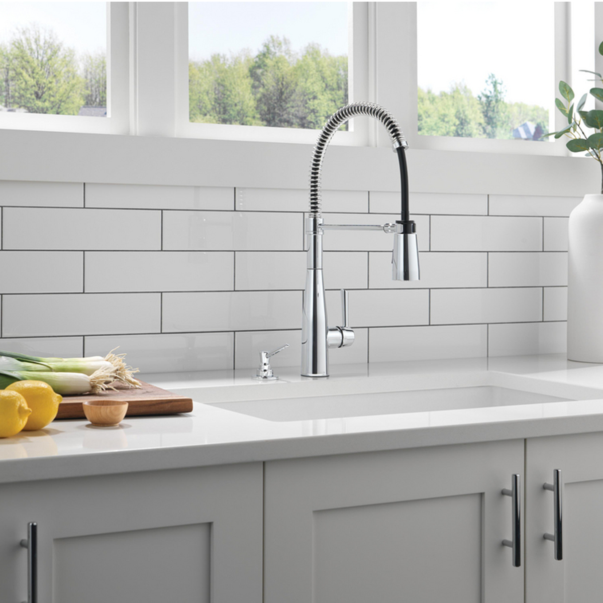 SOAP / LOTION DISPENSER - robinsonco.ca