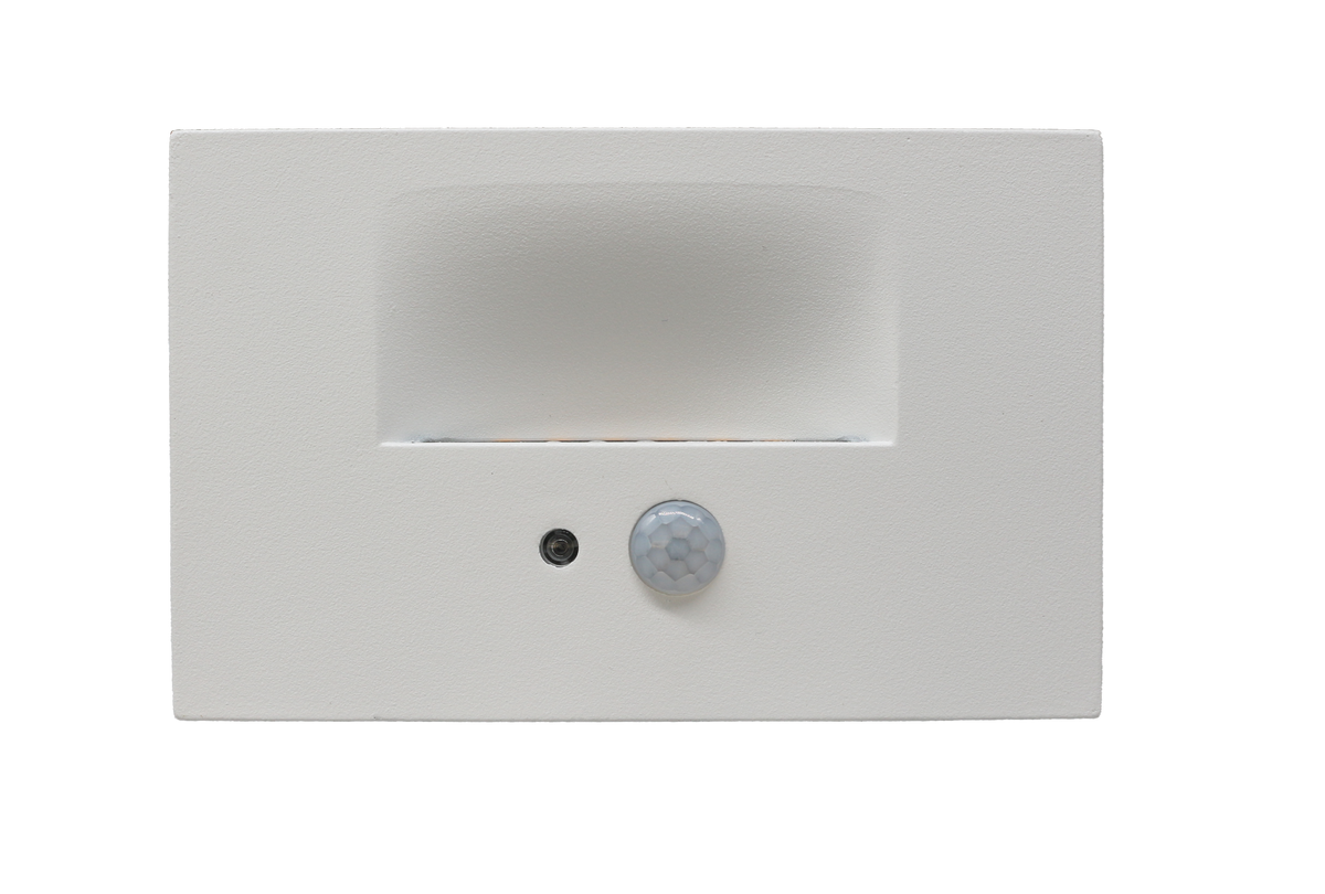 WAY LED STEP LIGHT WITH MOTIONSENSE AND PHOTOCELL - robinsonco.ca