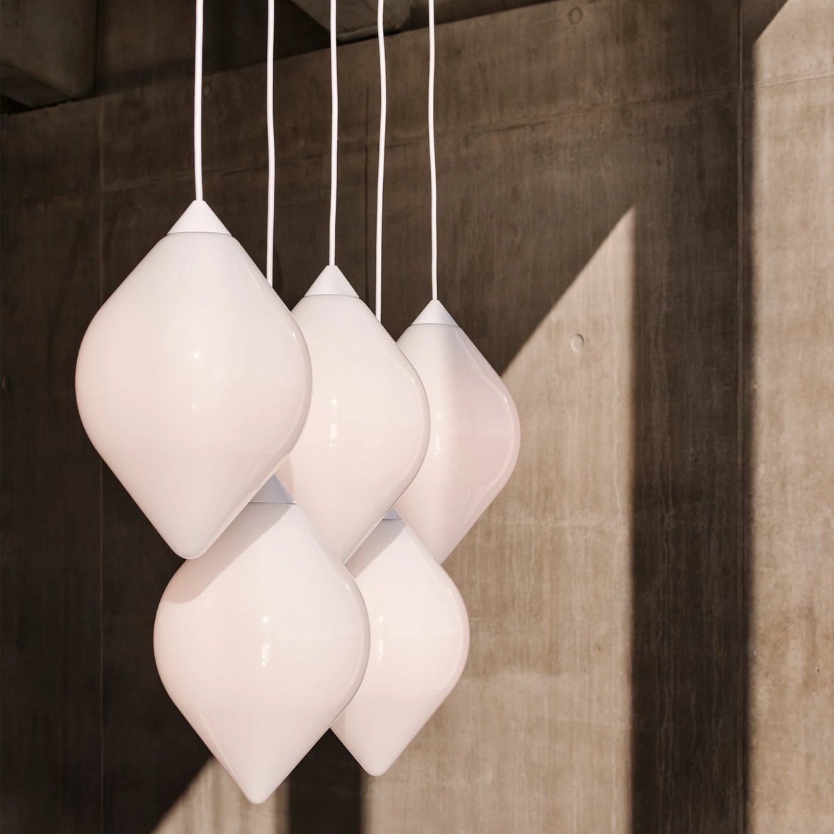 Tom Dixon Flare Pendant cluster opal pendant lights