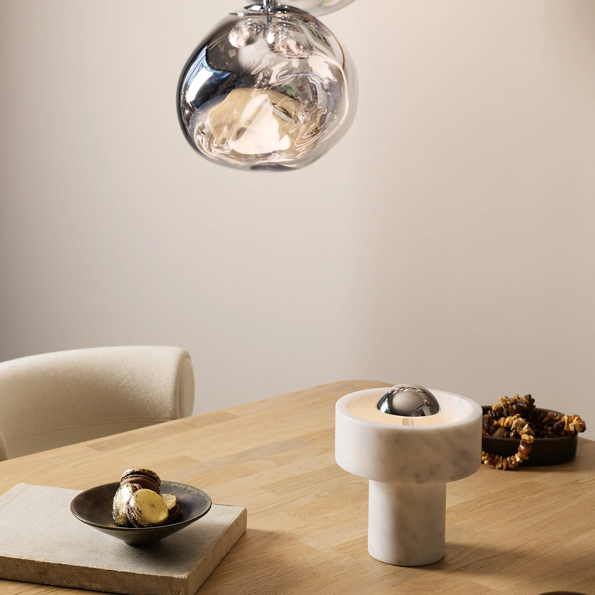 STONE PORTABLE LED TABLE LAMP