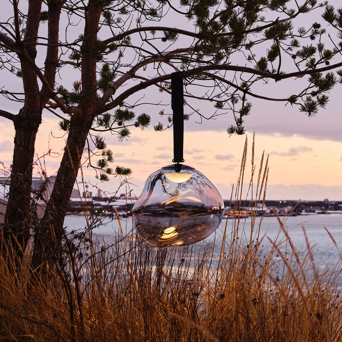 MELT PORTABLE LARGE LED