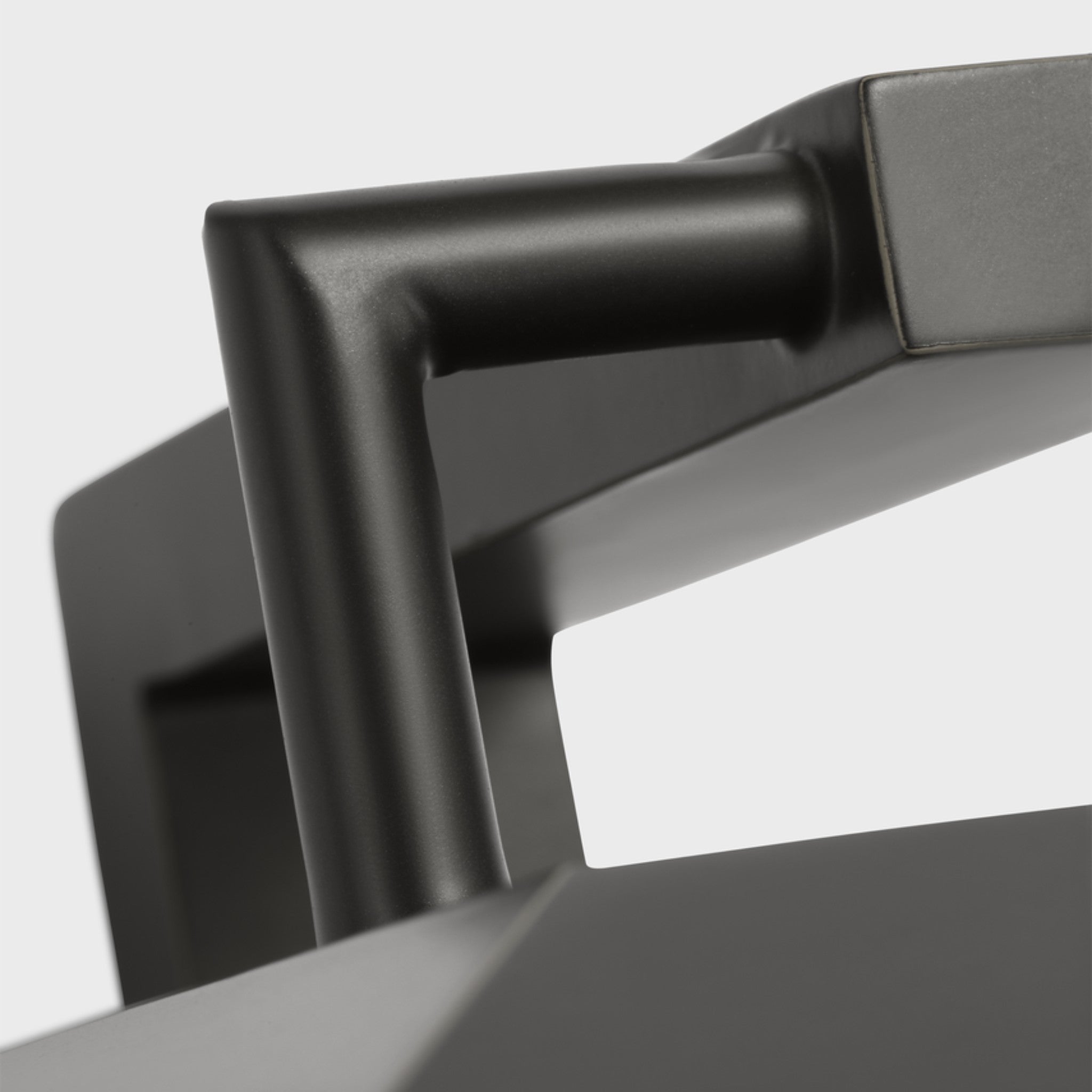 KENNEWICK WALL OUTDOOR LANTERN (MULTIPLE SIZES) - robinsonco.ca