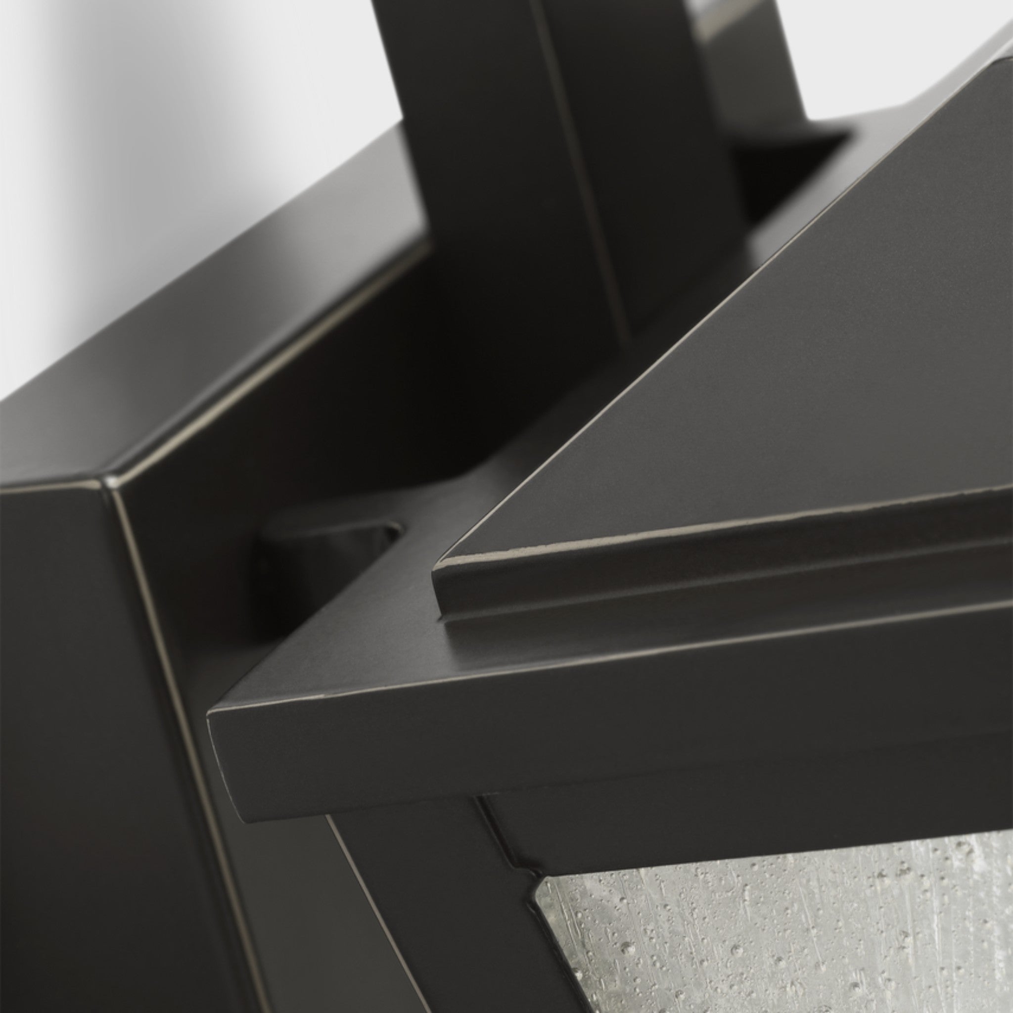 KENNEWICK WALL OUTDOOR LANTERN (MULTIPLE SIZES) - robinsonco.ca